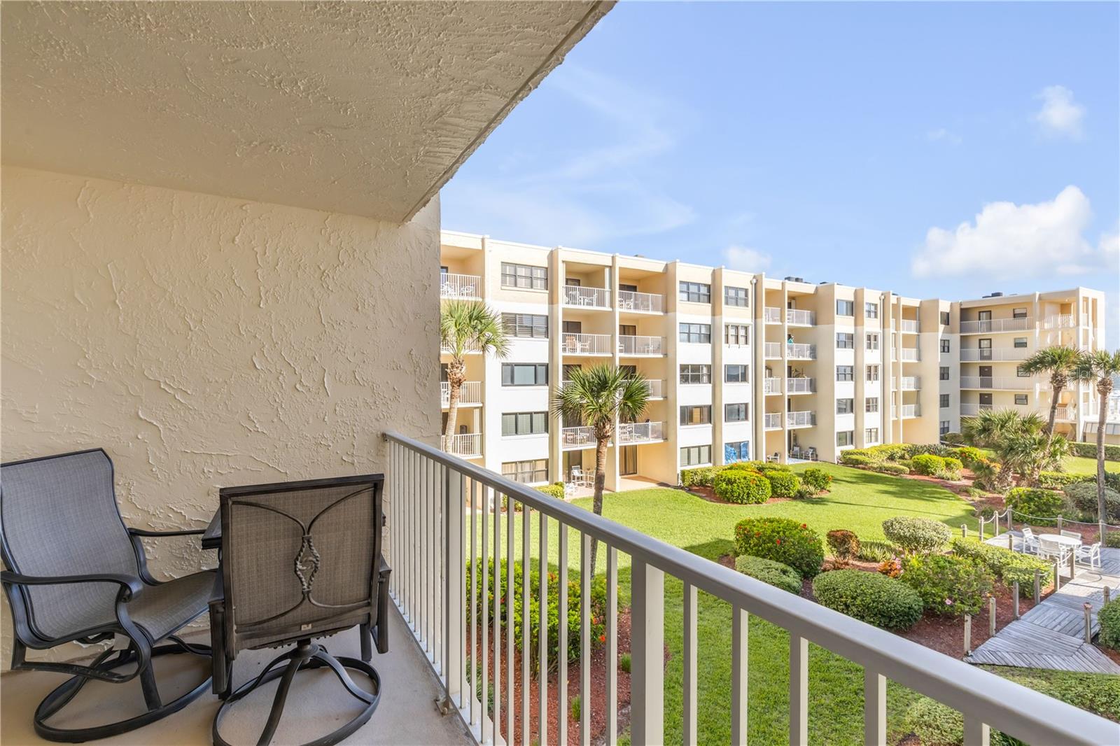CASTLE REEF CONDO - Residential