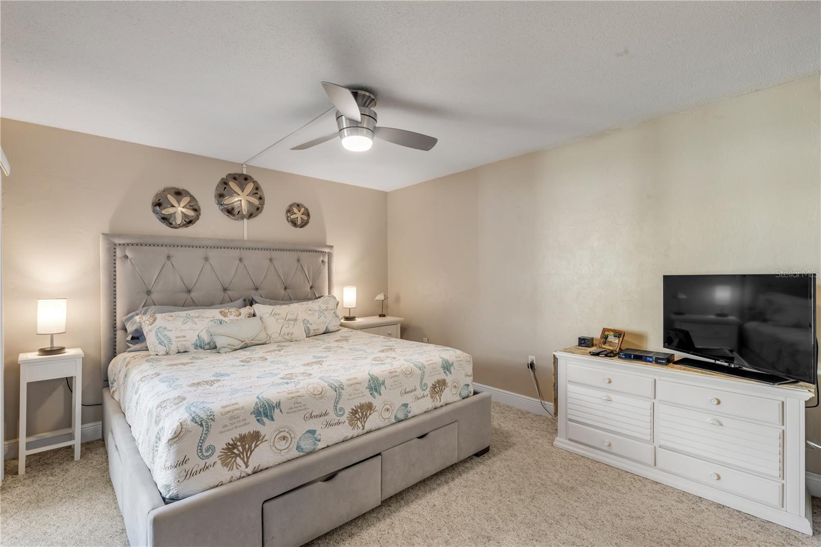 CASTLE REEF CONDO - Residential