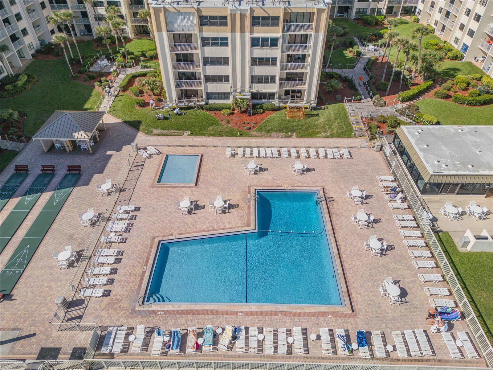 CASTLE REEF CONDO - Residential