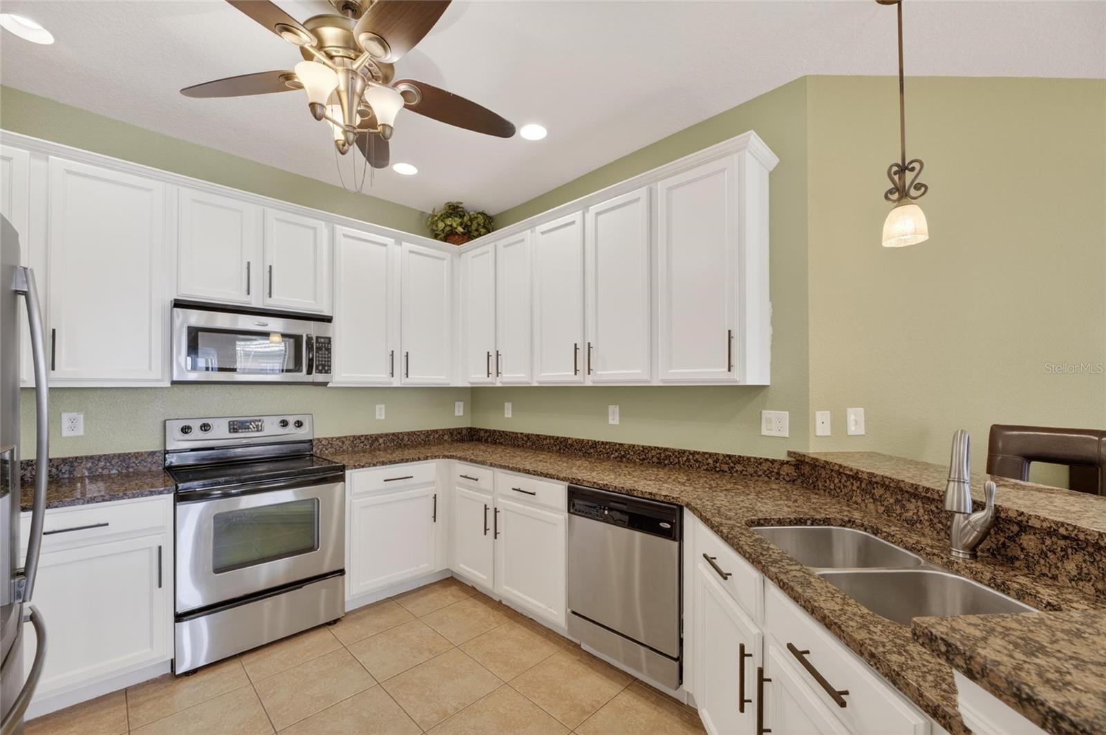 SOUTHSHORE FALLS PH 2 - Residential