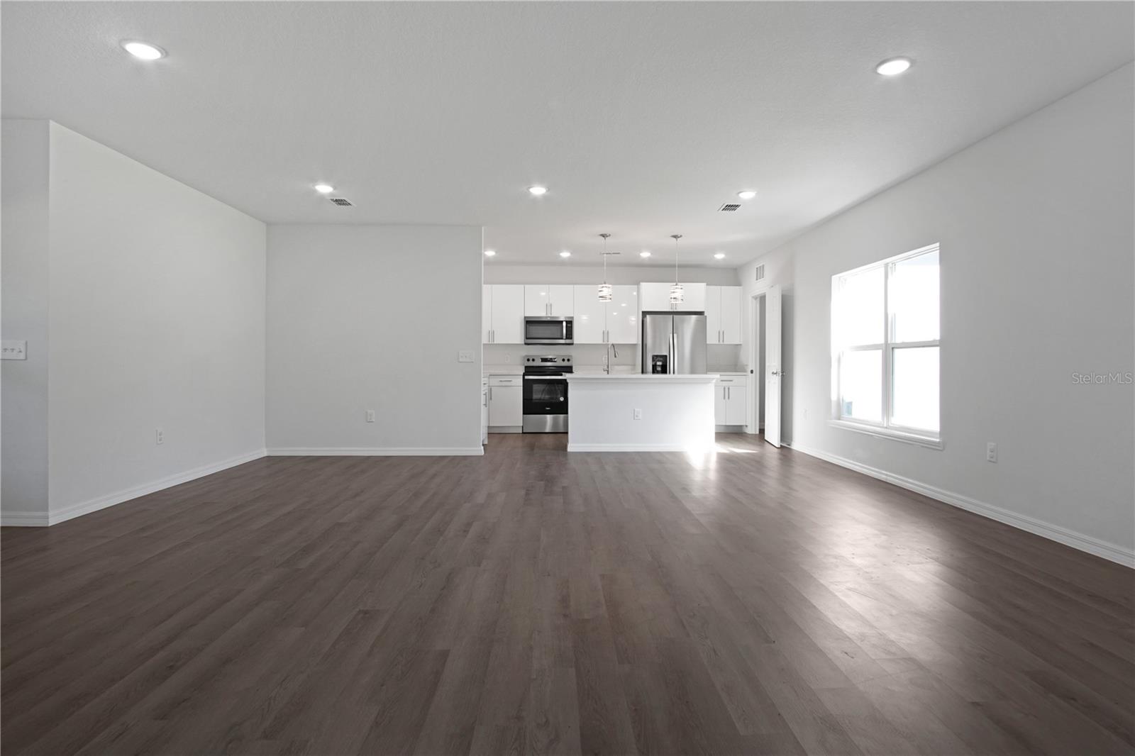 POINCIANA NBRHD 02 WEST VILLAGE 07 - Residential Lease