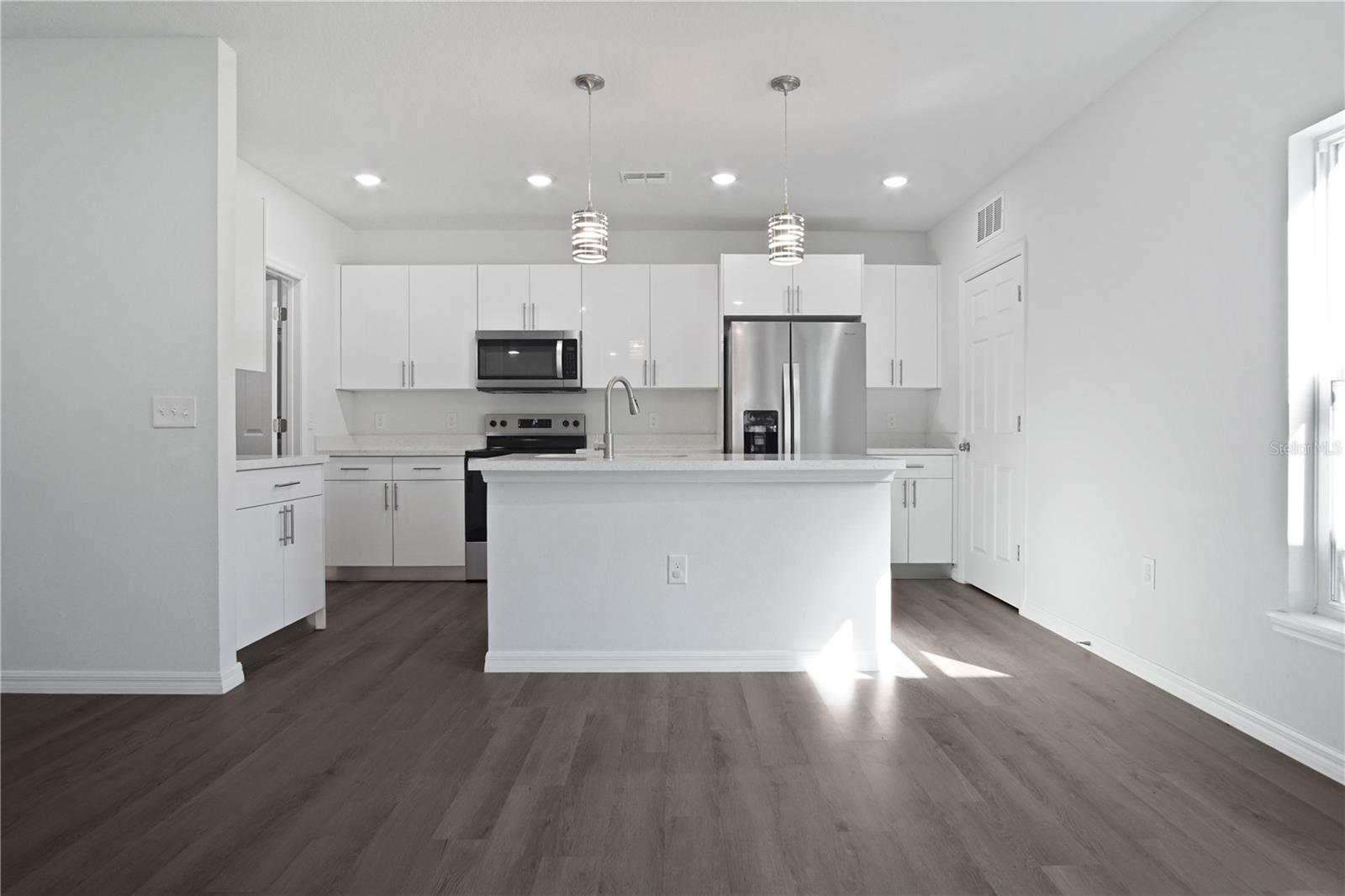 POINCIANA NBRHD 02 WEST VILLAGE 07 - Residential Lease