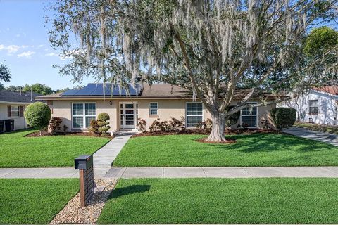 Photo of 3610 Gatewood Drive, Orlando, FL 32812 (MLS # O6370423)