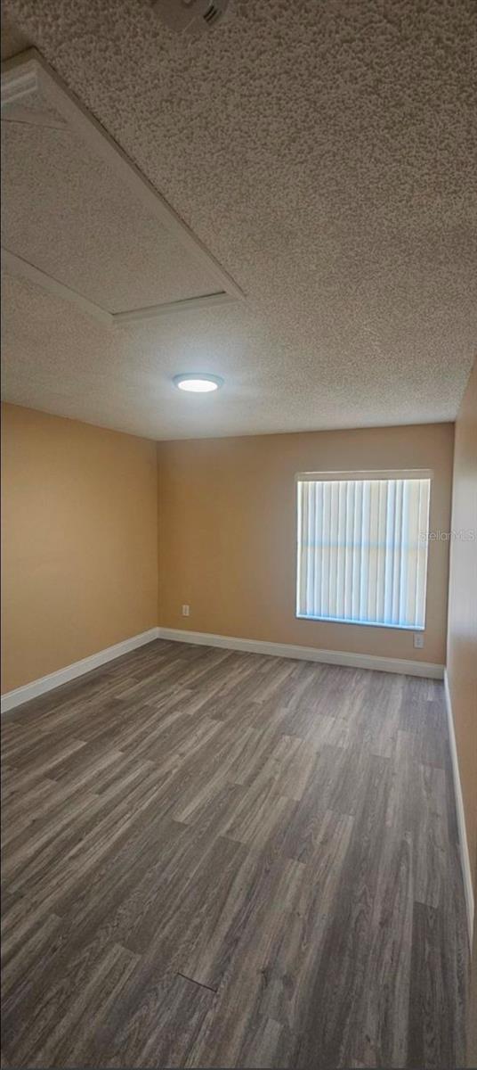 ISLAND COVE VILLAS - Residential