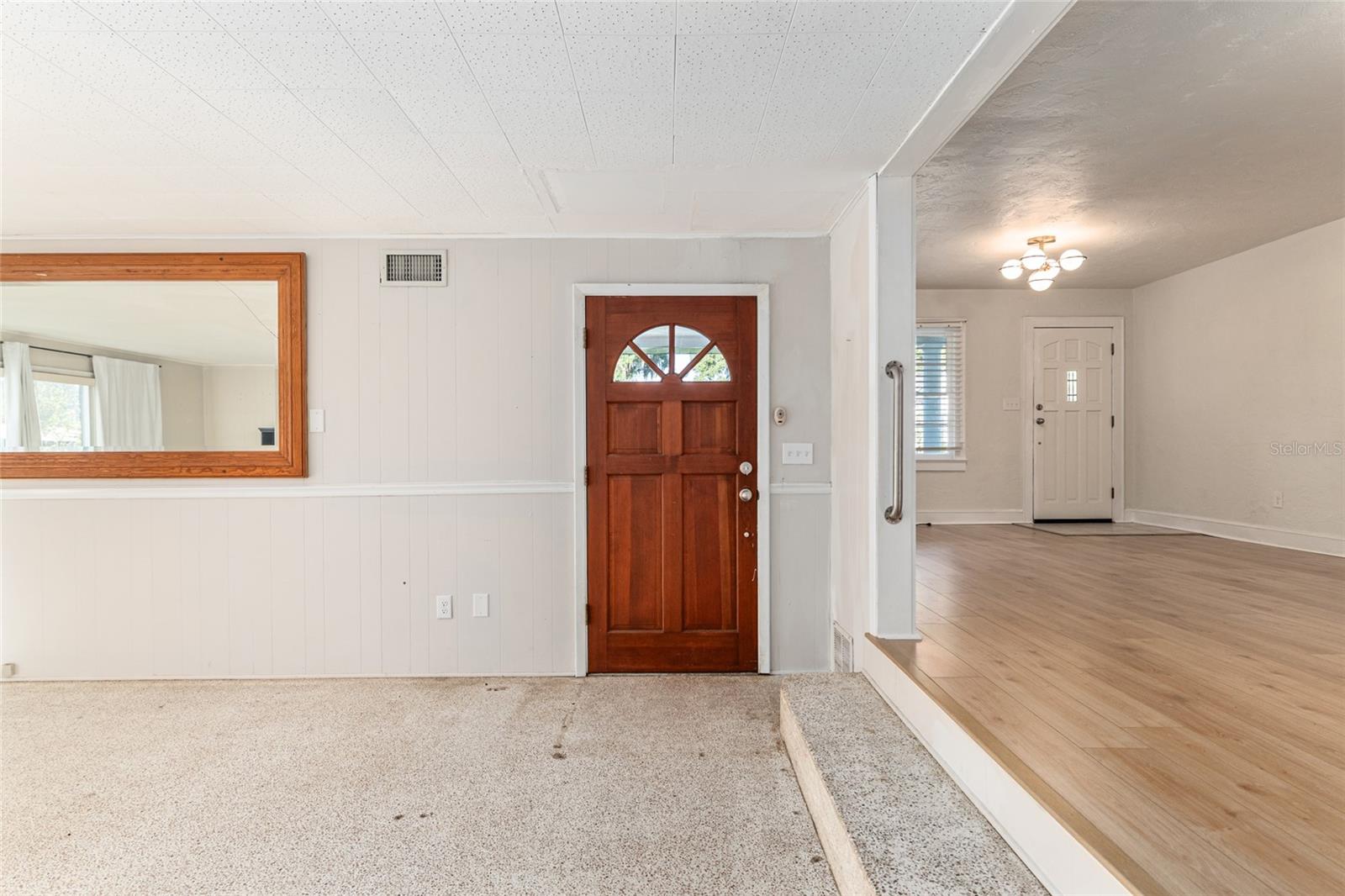 WILLISTON - Residential