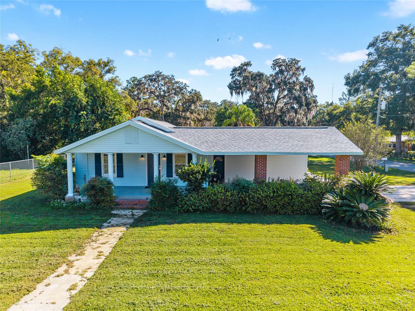 WILLISTON - Residential