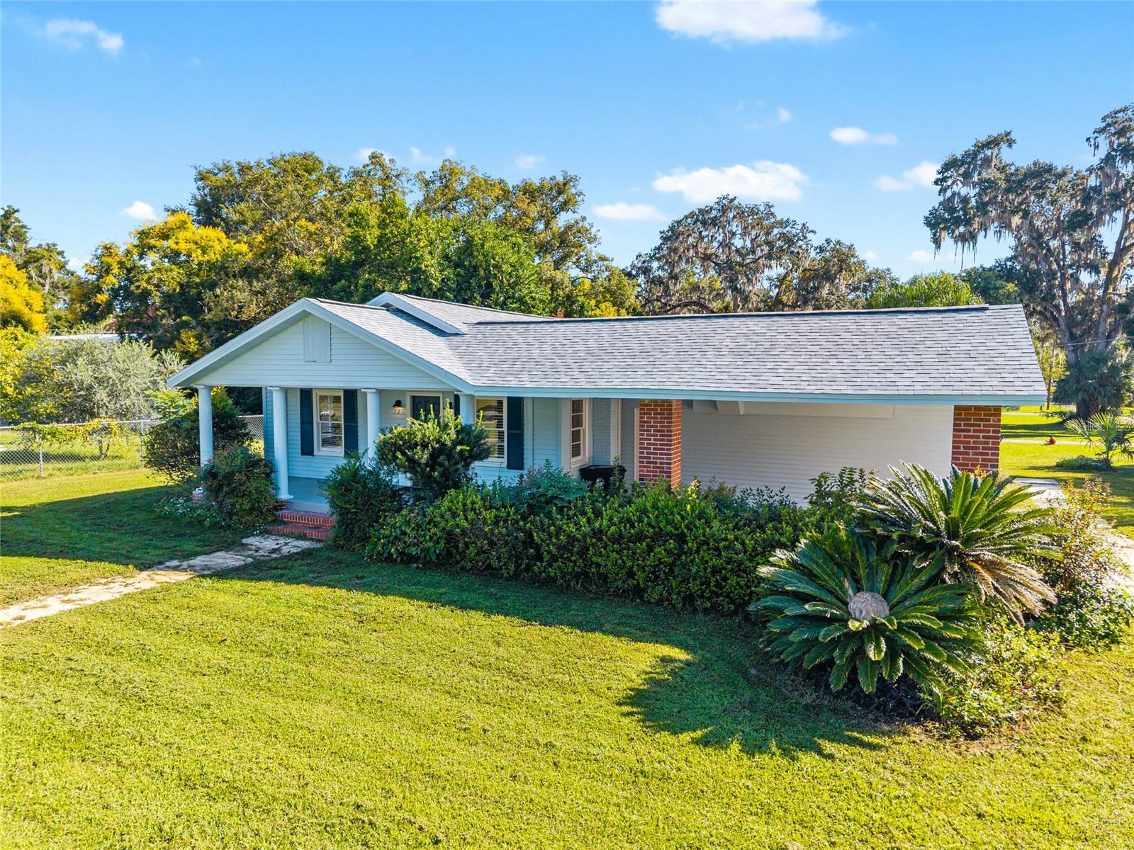 WILLISTON - Residential