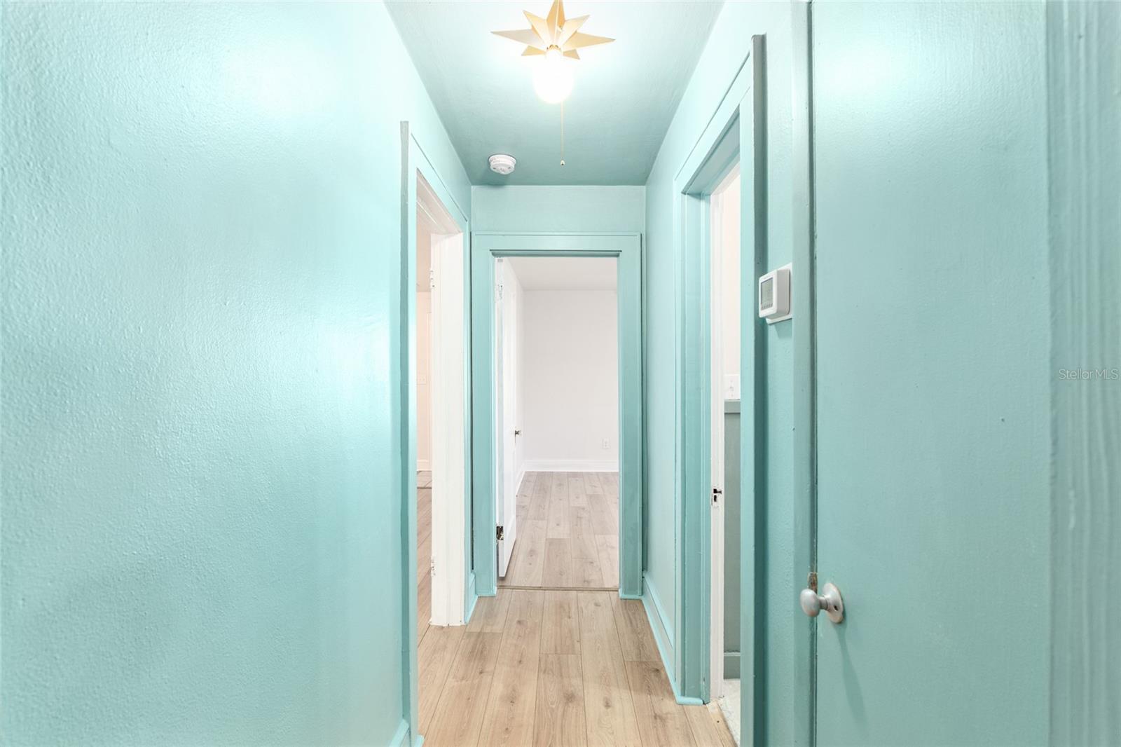 WILLISTON - Residential