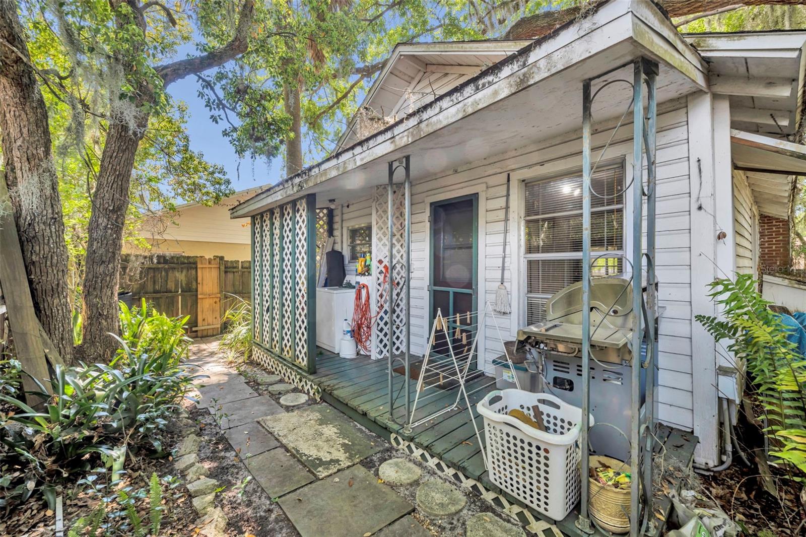 MOUNT DORA ALTA VISTA - Residential