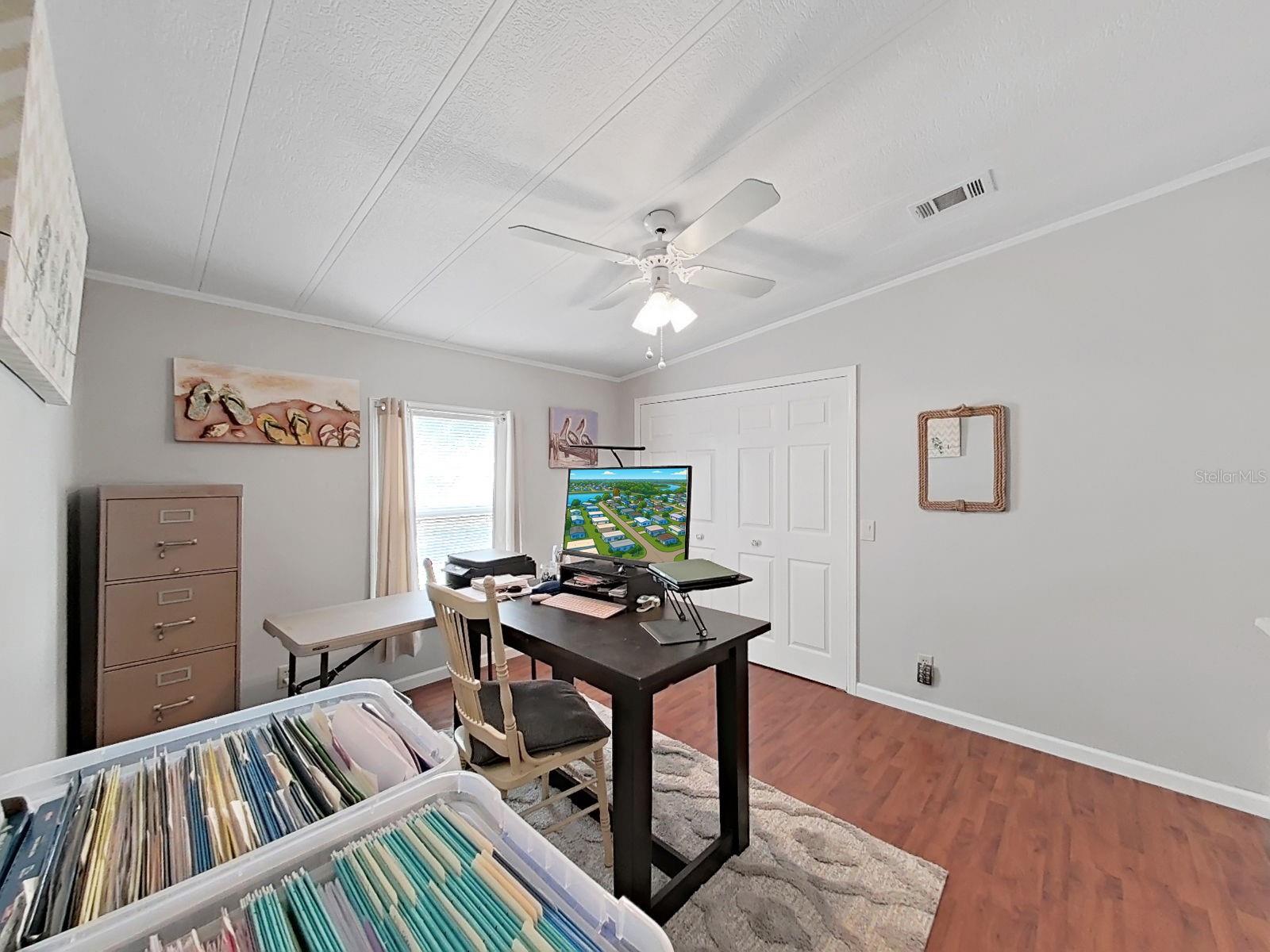 FOXWOOD LAKE ESTATES - Residential