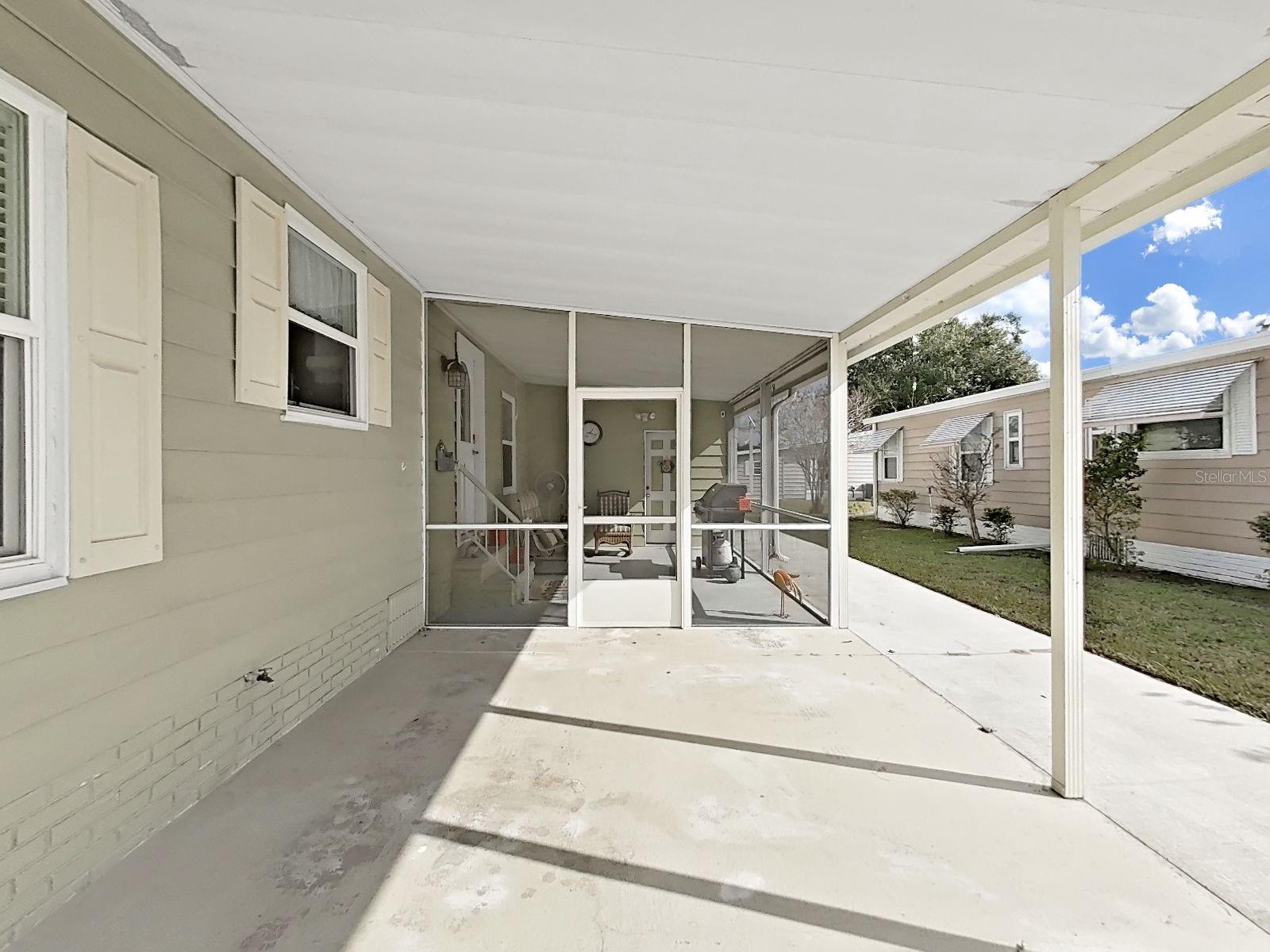 FOXWOOD LAKE ESTATES - Residential