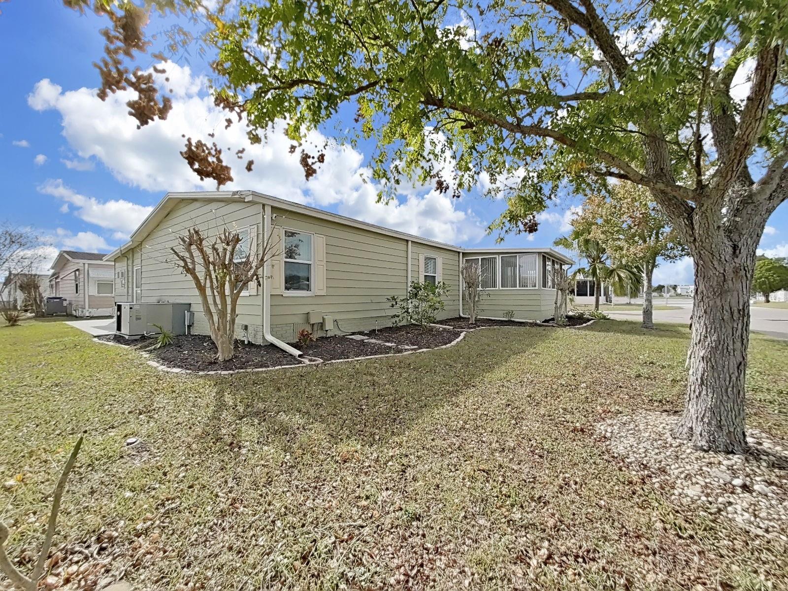 FOXWOOD LAKE ESTATES - Residential