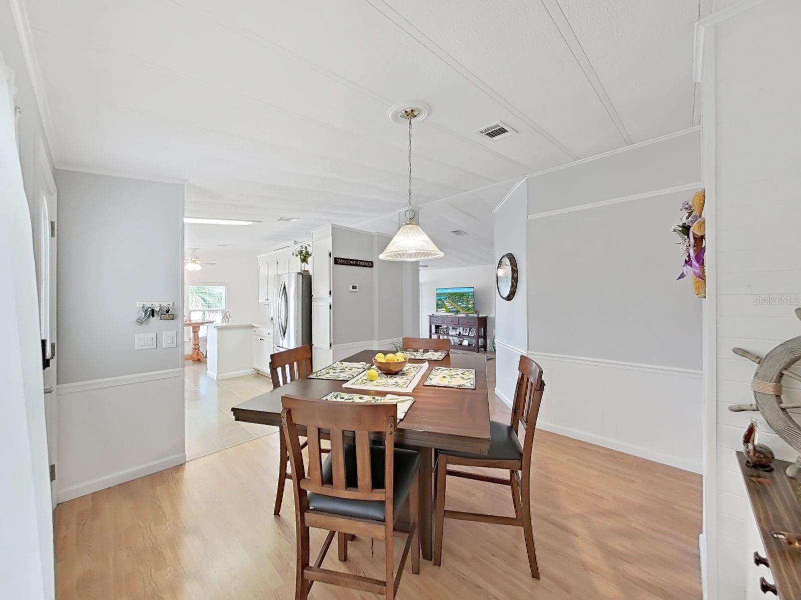 FOXWOOD LAKE ESTATES - Residential