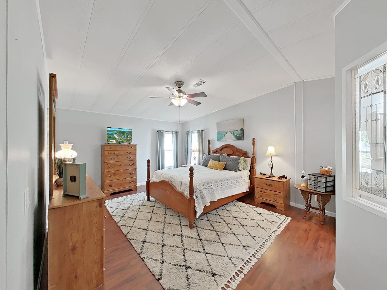 FOXWOOD LAKE ESTATES - Residential