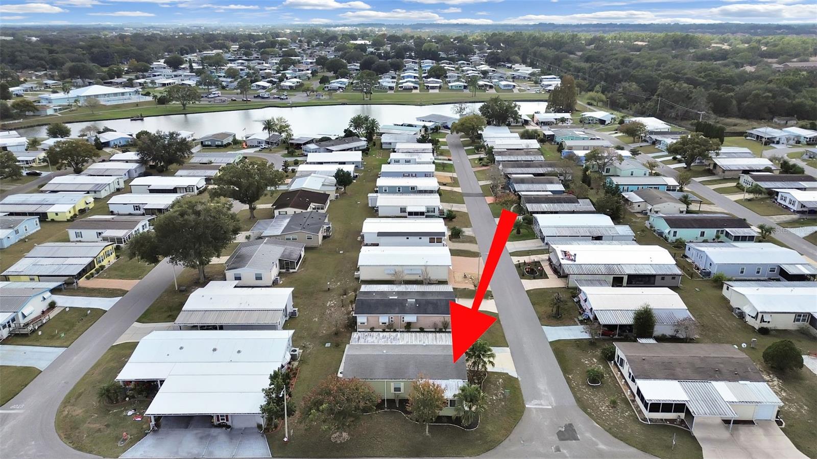 FOXWOOD LAKE ESTATES - Residential