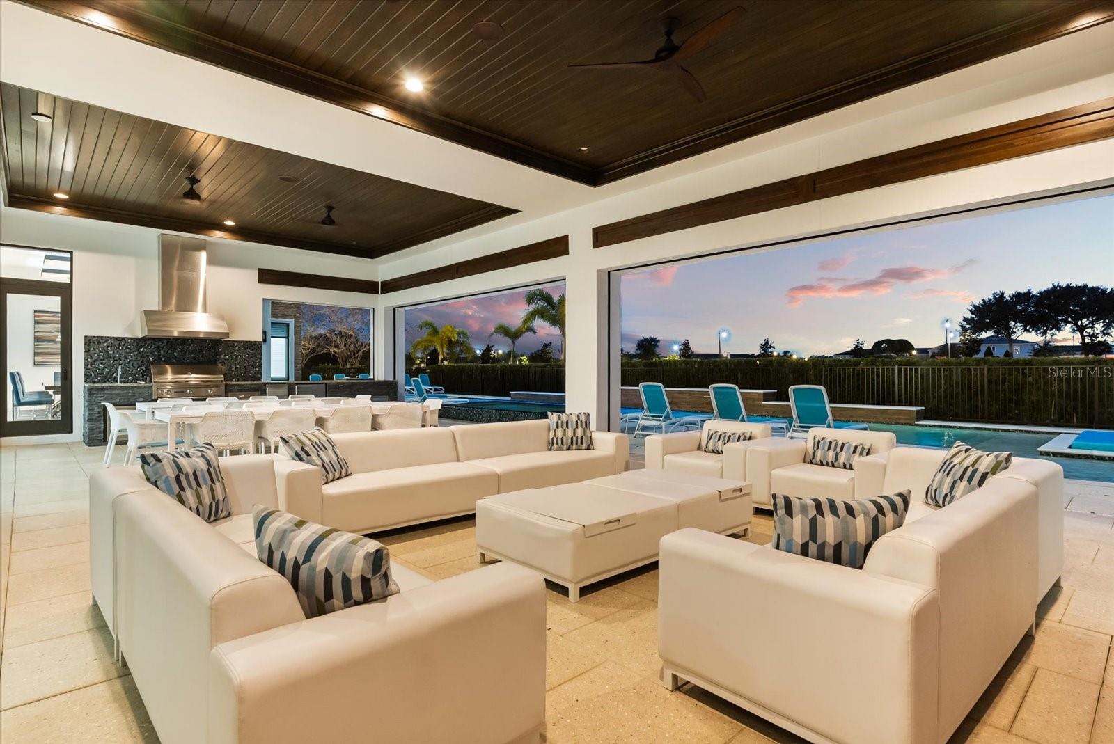 REUNION WEST VLGS NORTH - Residential