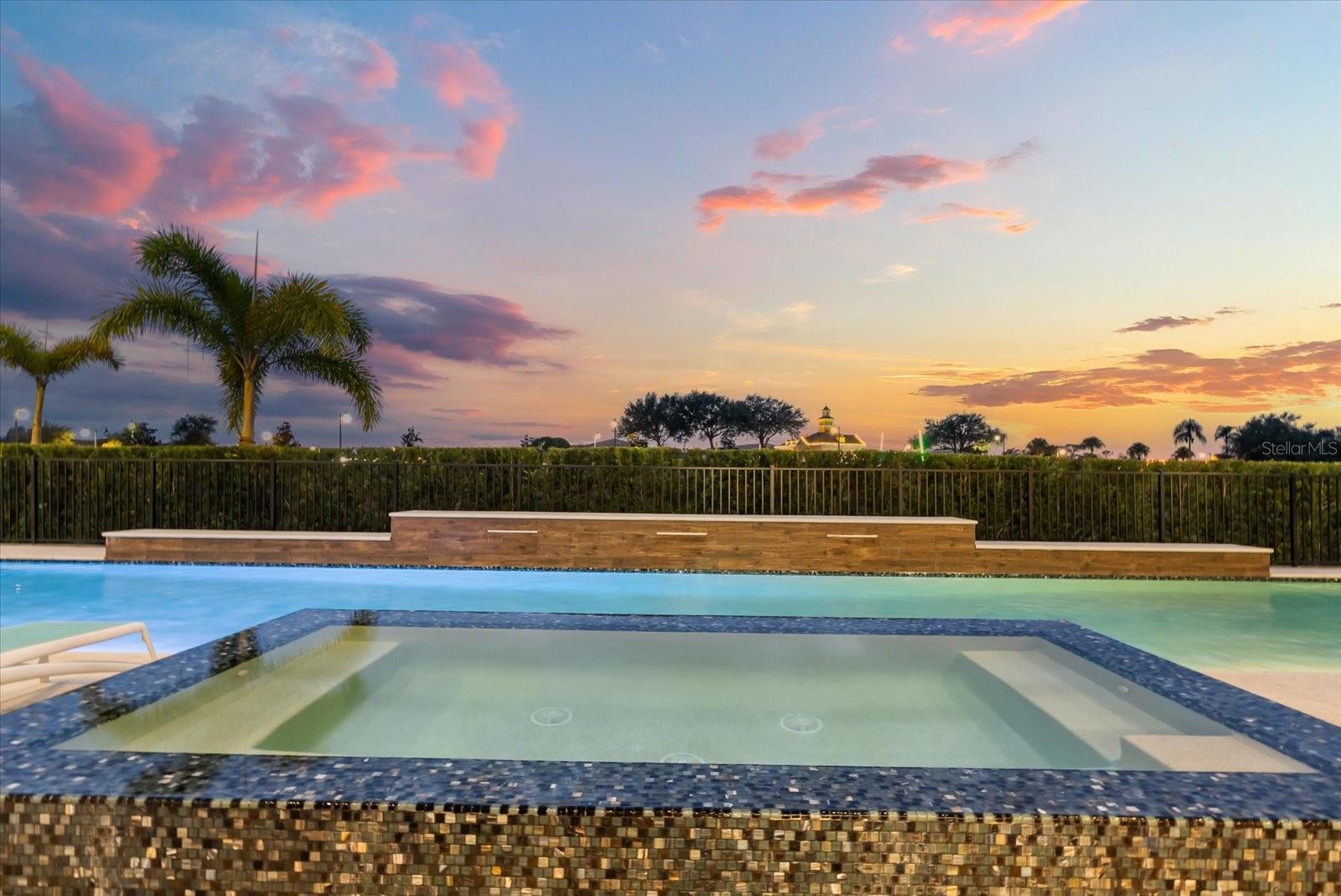 REUNION WEST VLGS NORTH - Residential