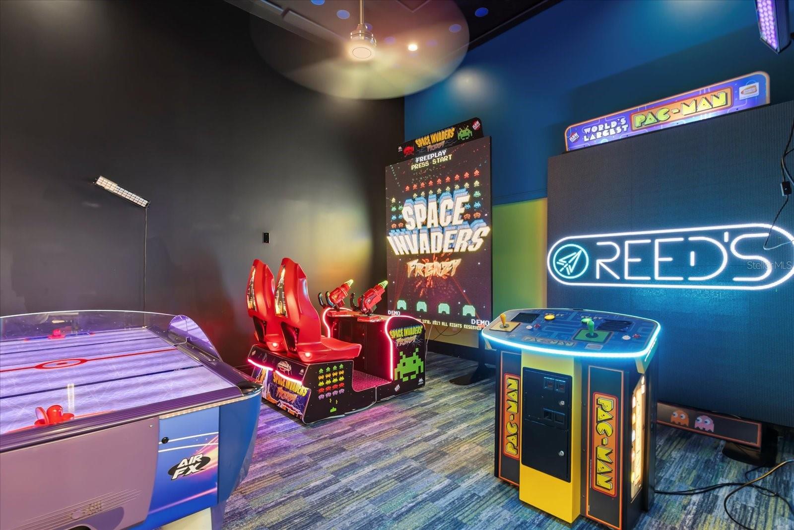 REUNION WEST VLGS NORTH - Residential