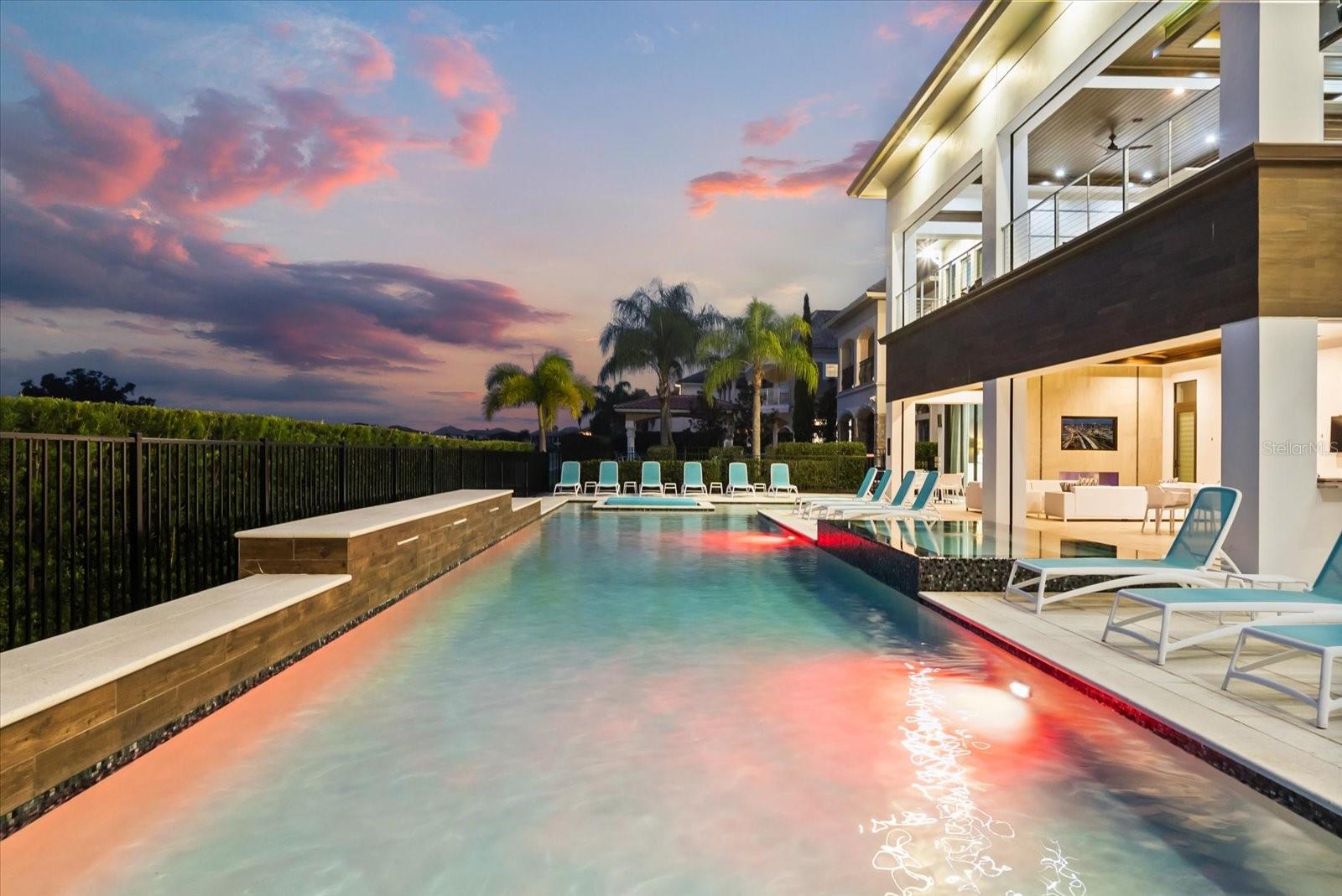 REUNION WEST VLGS NORTH - Residential