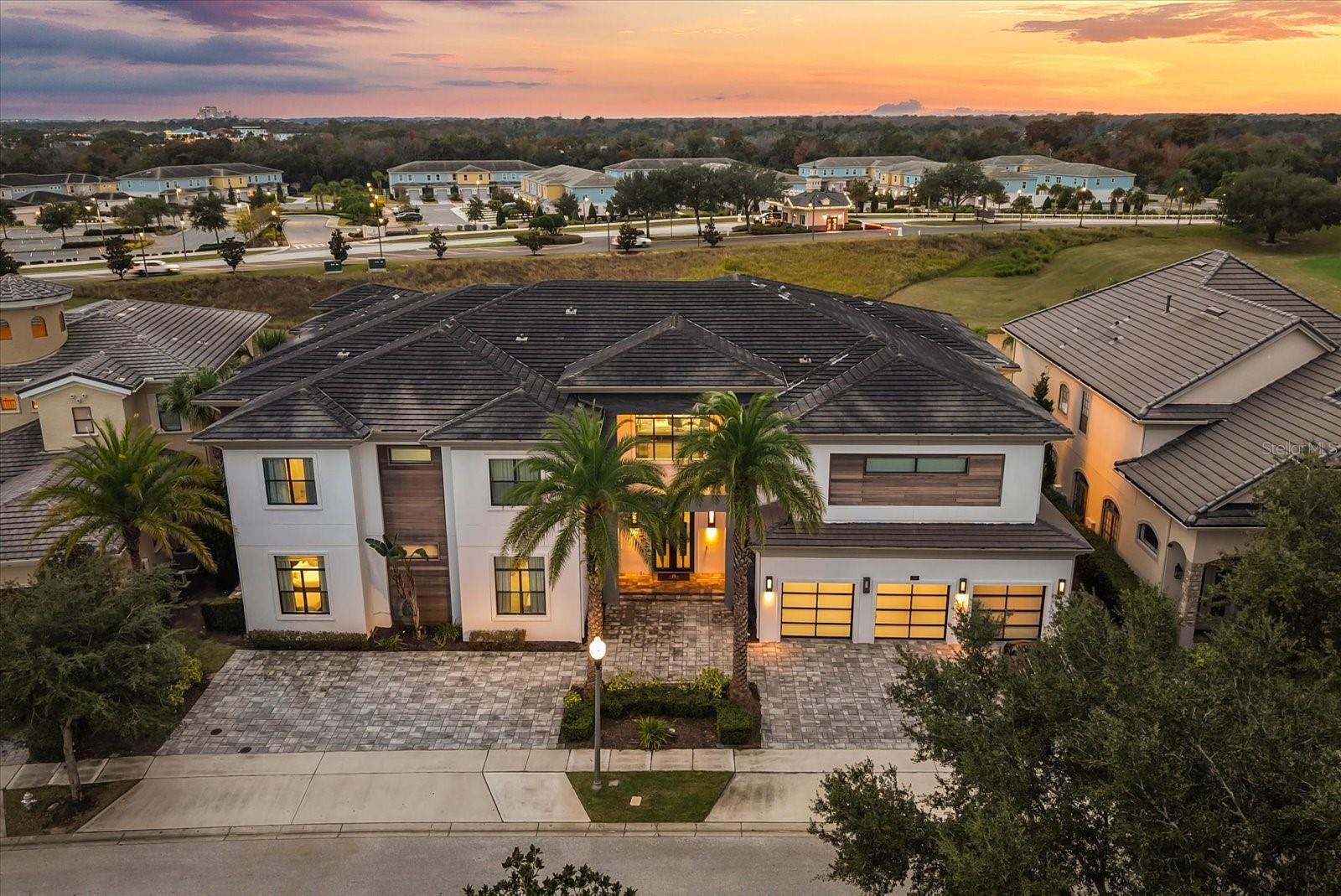 REUNION WEST VLGS NORTH - Residential