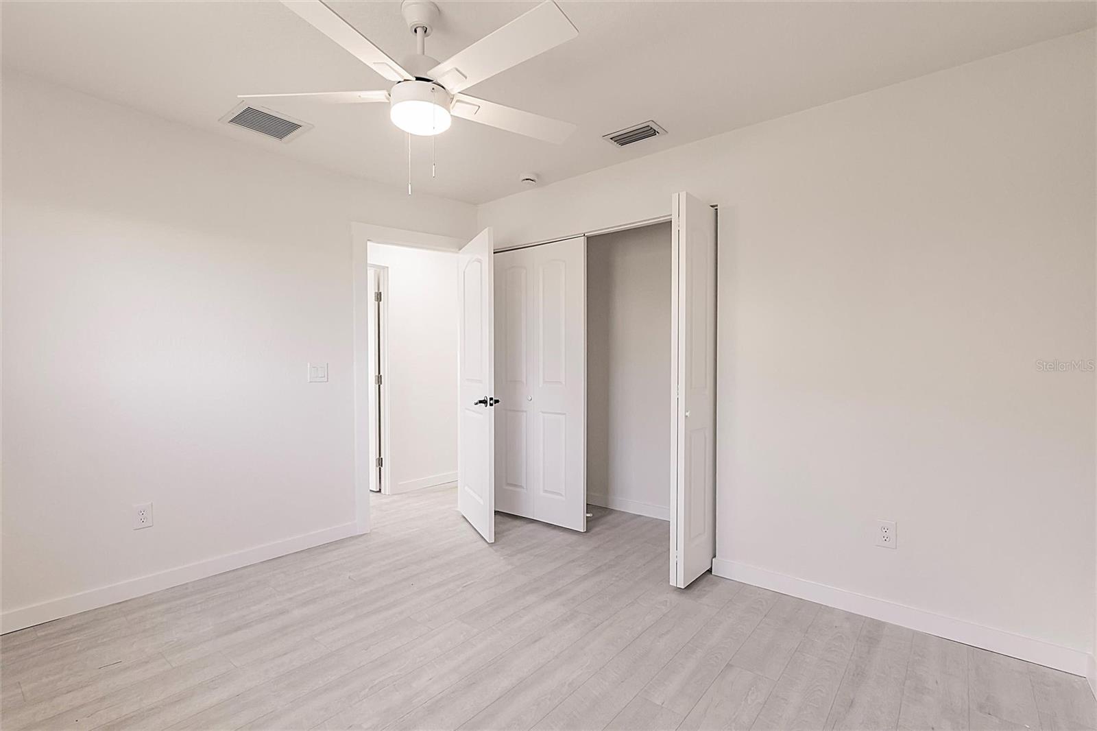 ROTONDA WEST OAKLAND HILLS - Residential