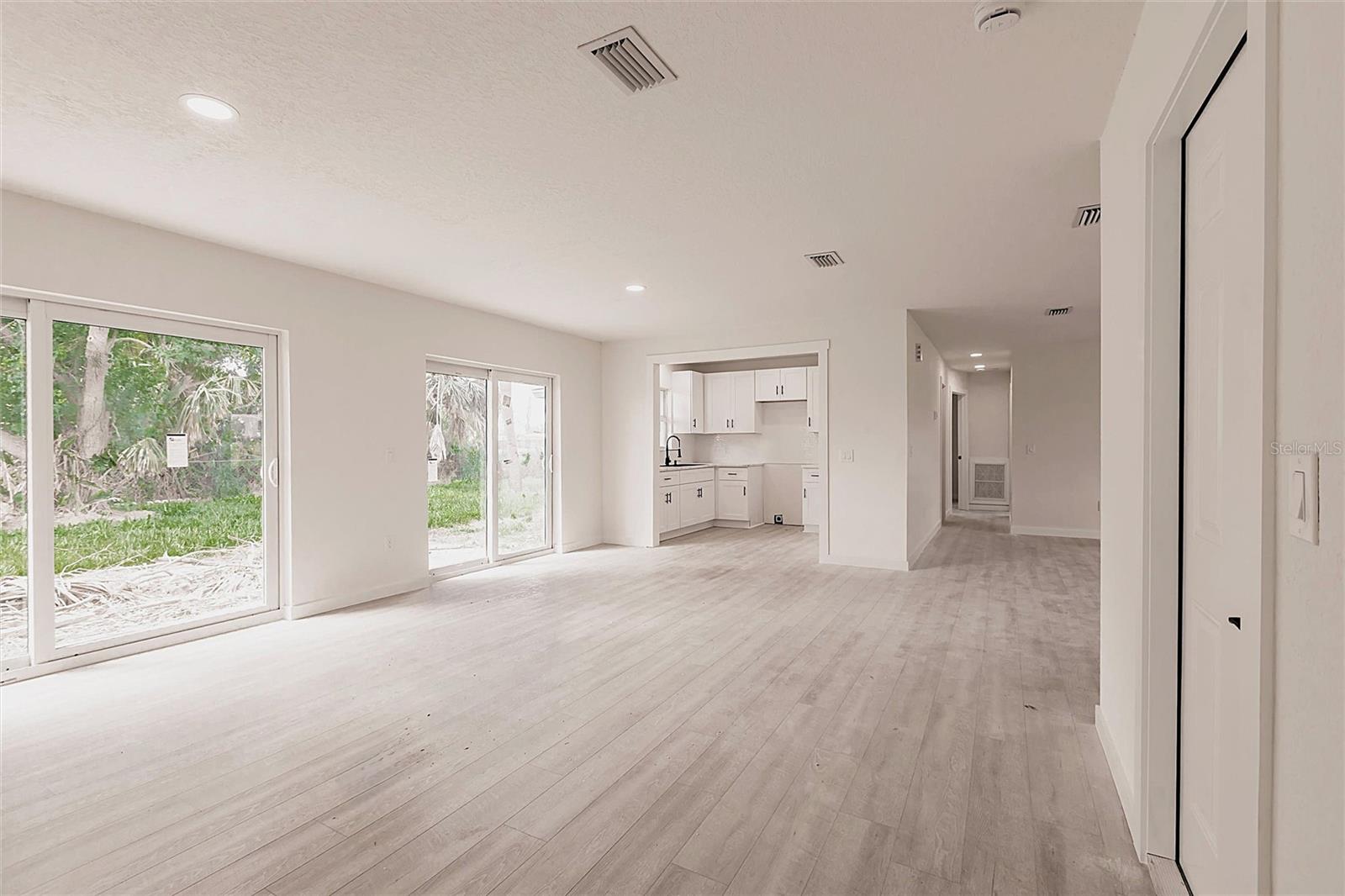 ROTONDA WEST OAKLAND HILLS - Residential