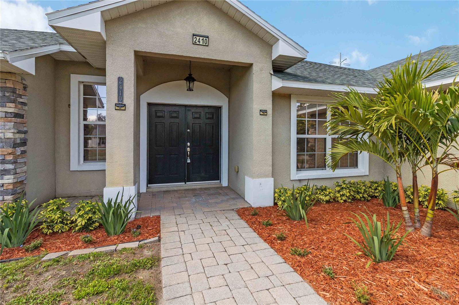 PLATTERS ADD - Residential