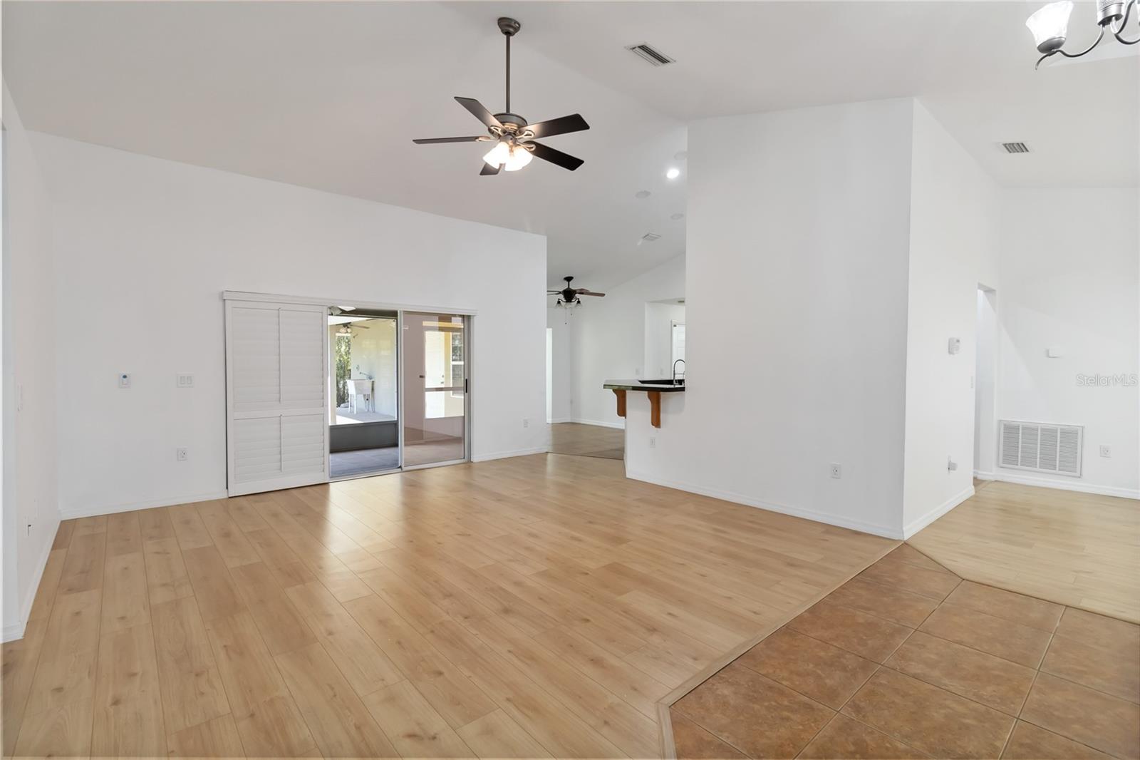 PLATTERS ADD - Residential