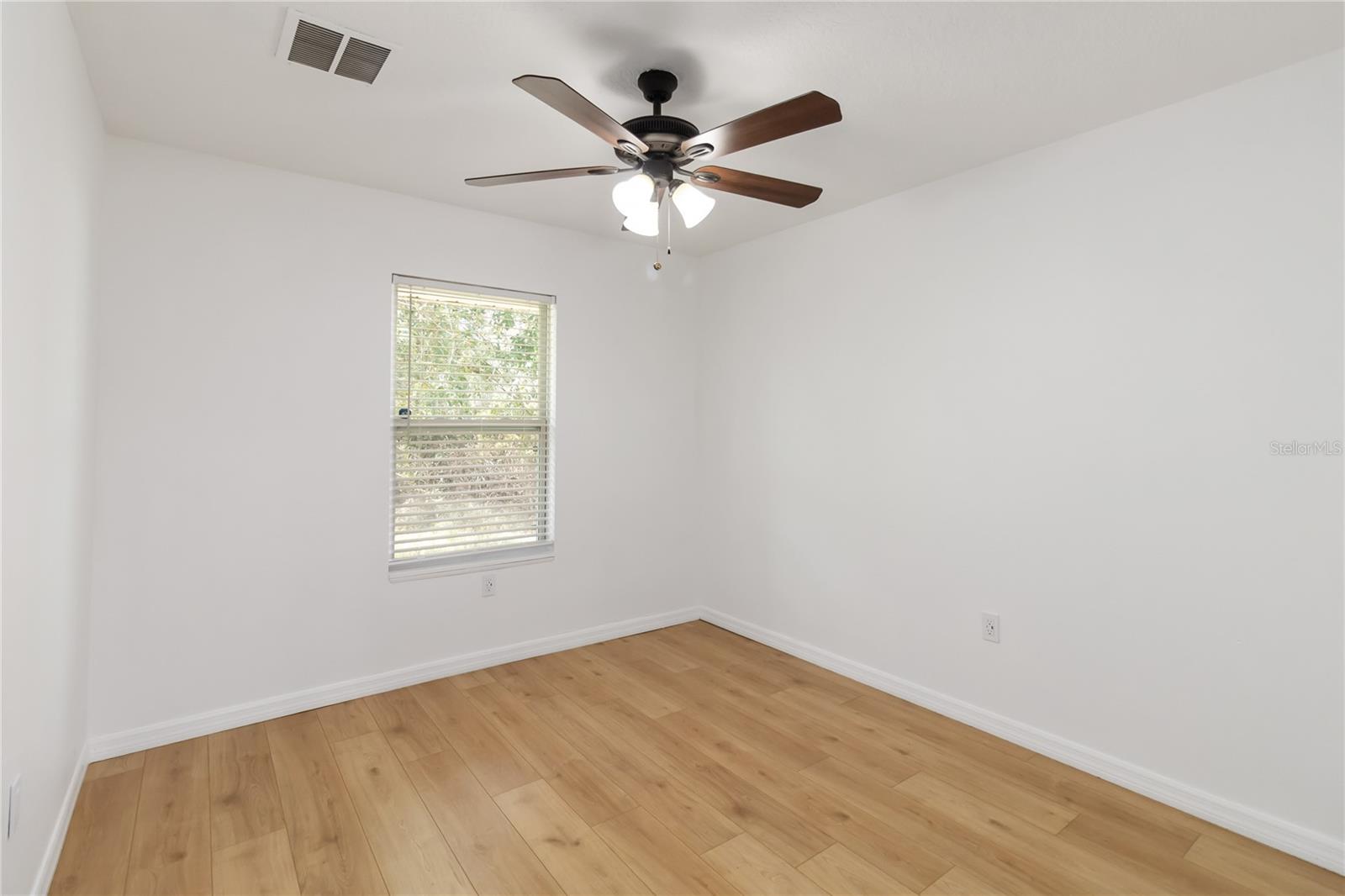 PLATTERS ADD - Residential