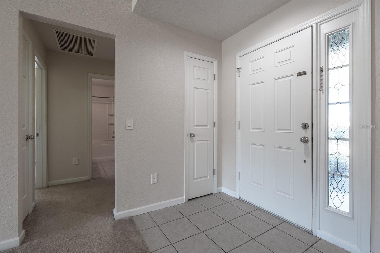 RED HAWK - Residential Lease