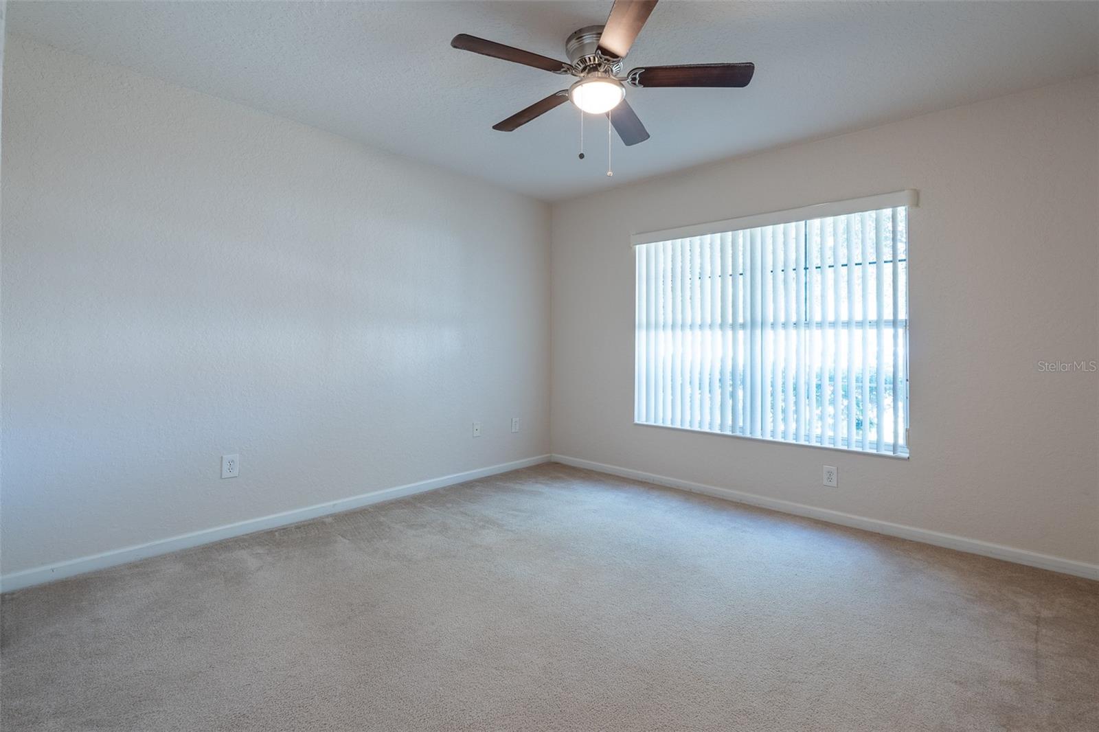 RED HAWK - Residential Lease