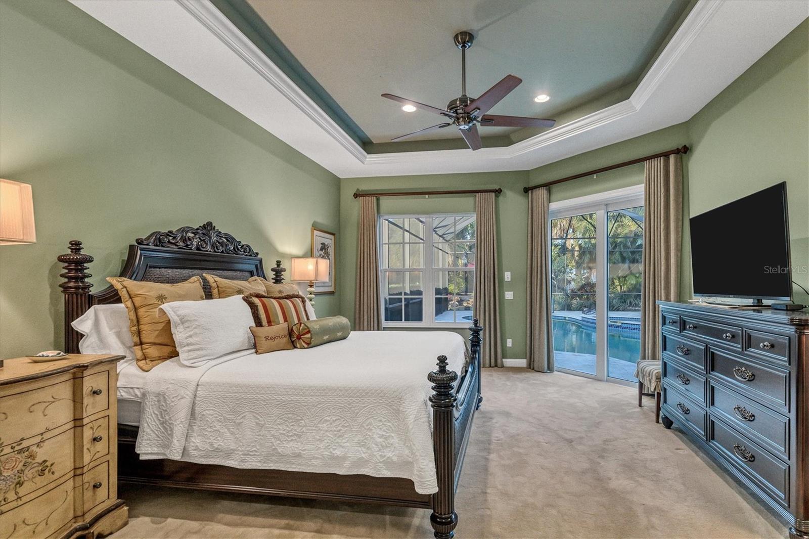 OYSTER BAY ESTATES - Residential