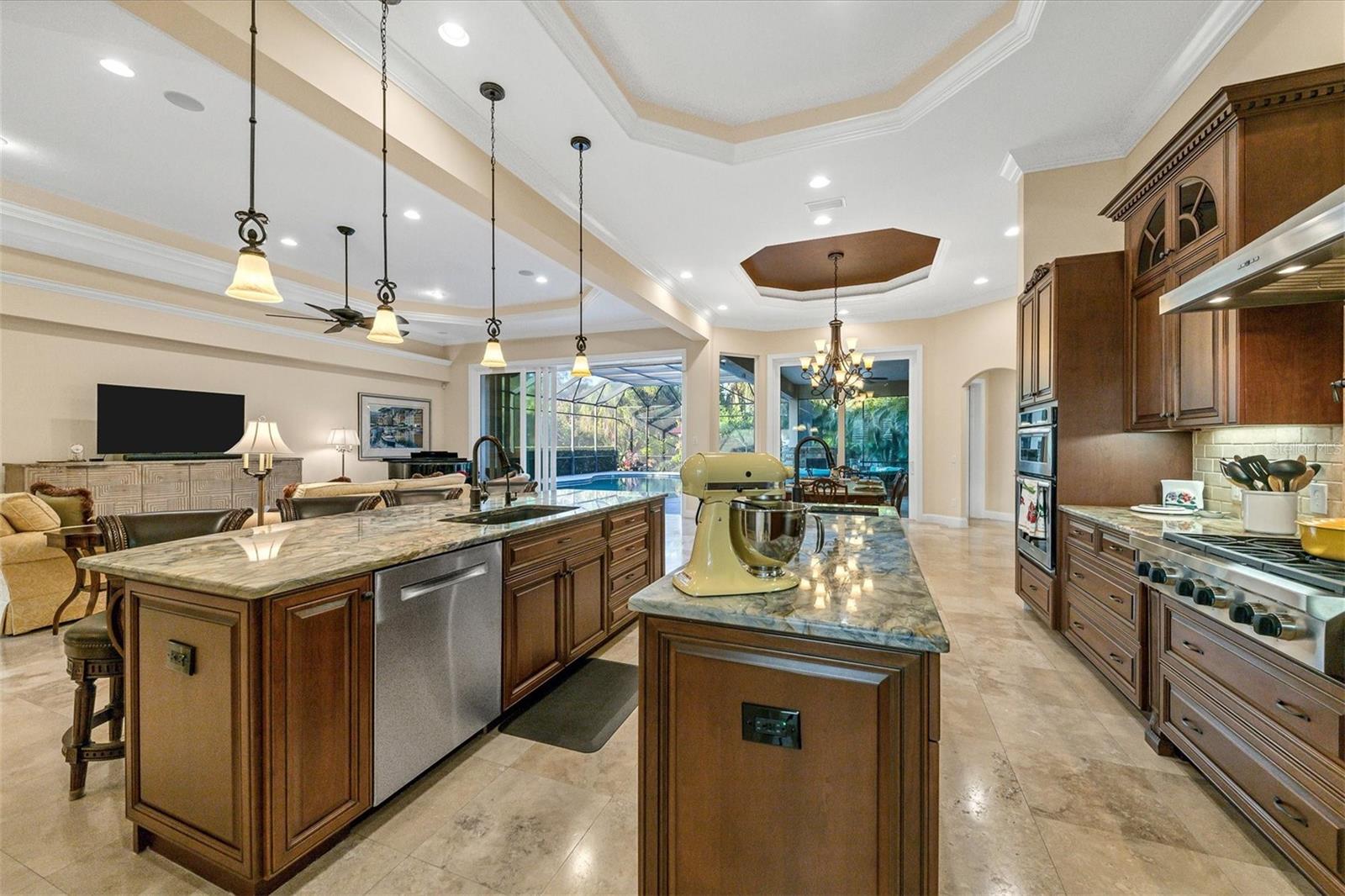 OYSTER BAY ESTATES - Residential