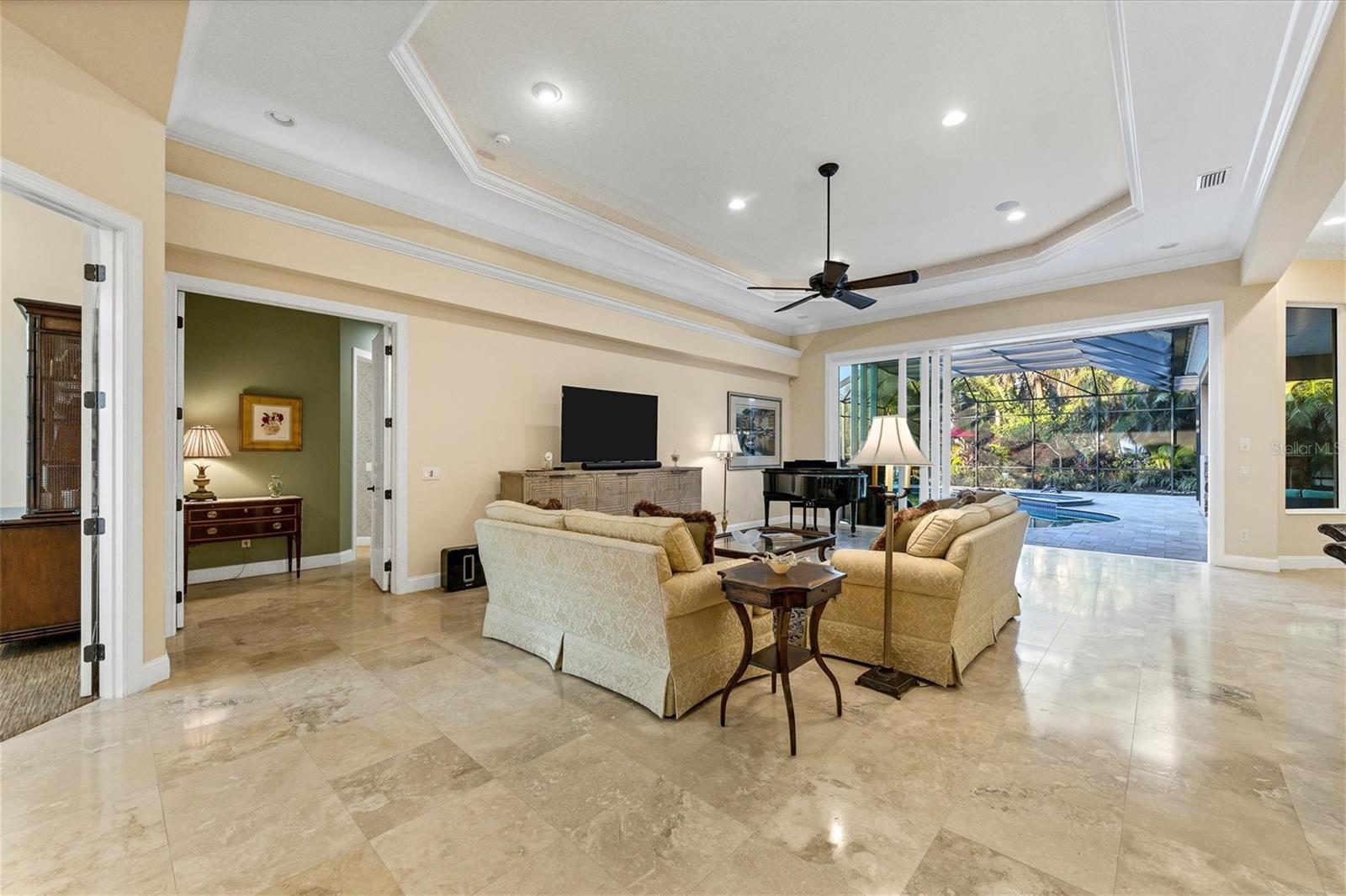 OYSTER BAY ESTATES - Residential