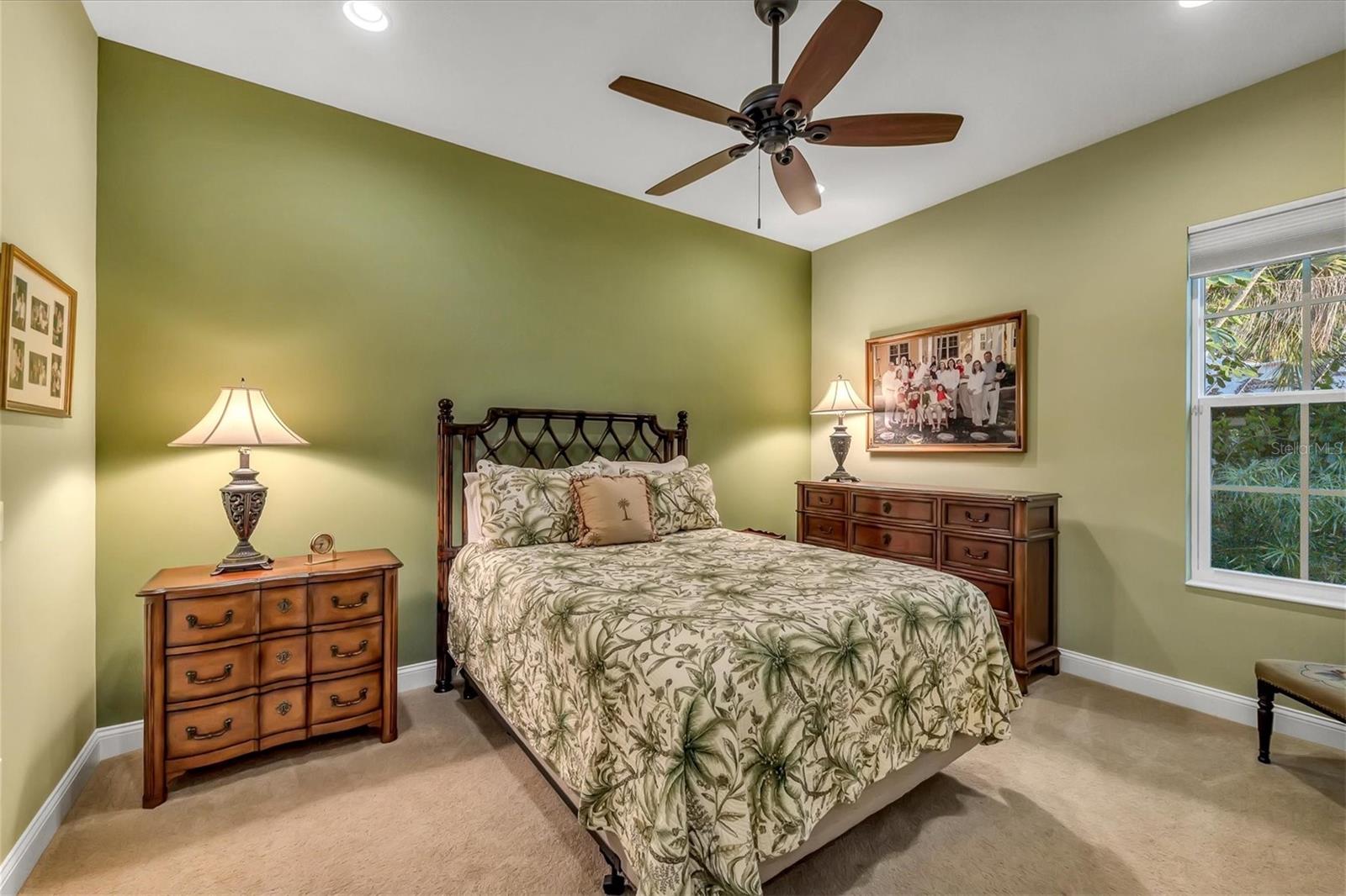 OYSTER BAY ESTATES - Residential