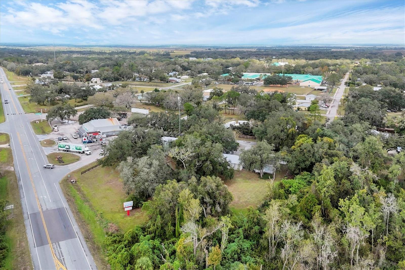 MYAKKA CITY - Commercial Sale