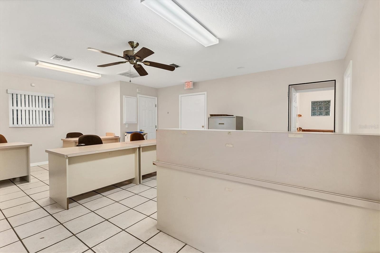 MYAKKA CITY - Commercial Sale