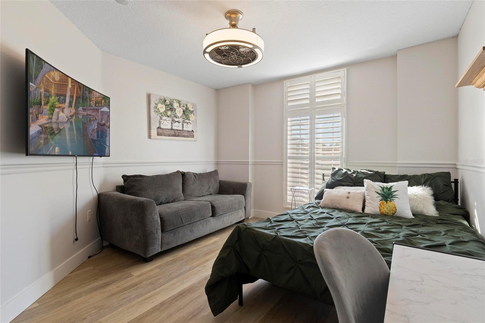 HIDDEN RIDGE TWNHMS - Residential