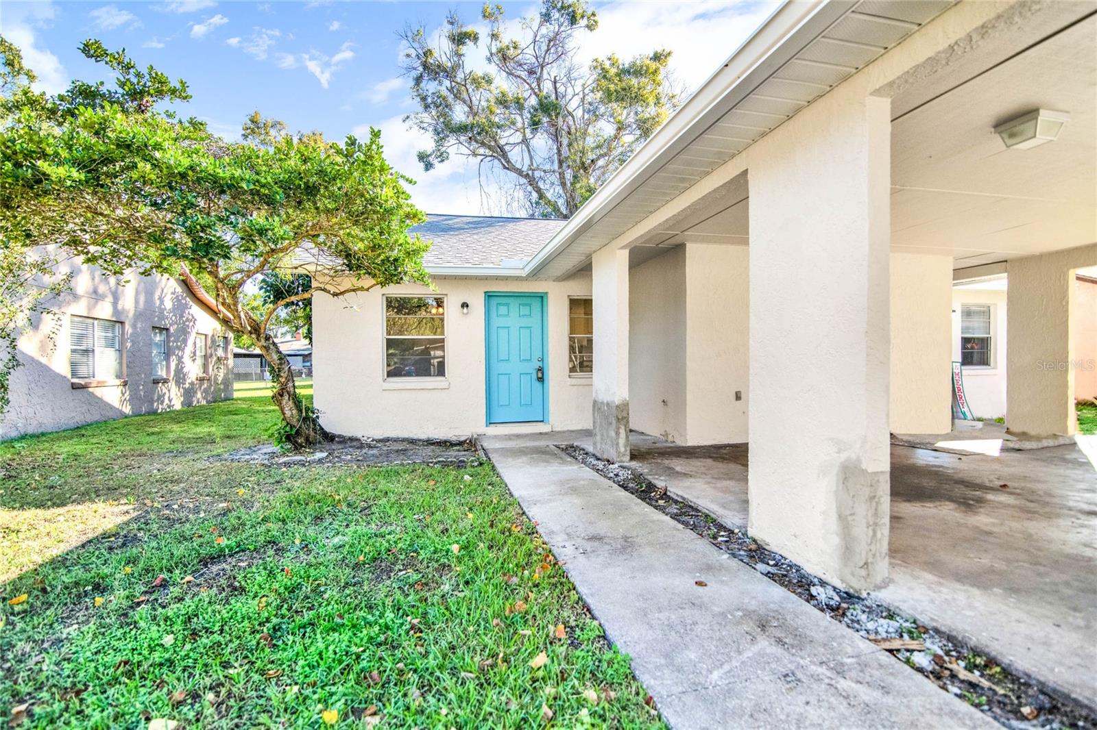 2417 CEDAR AVENUE