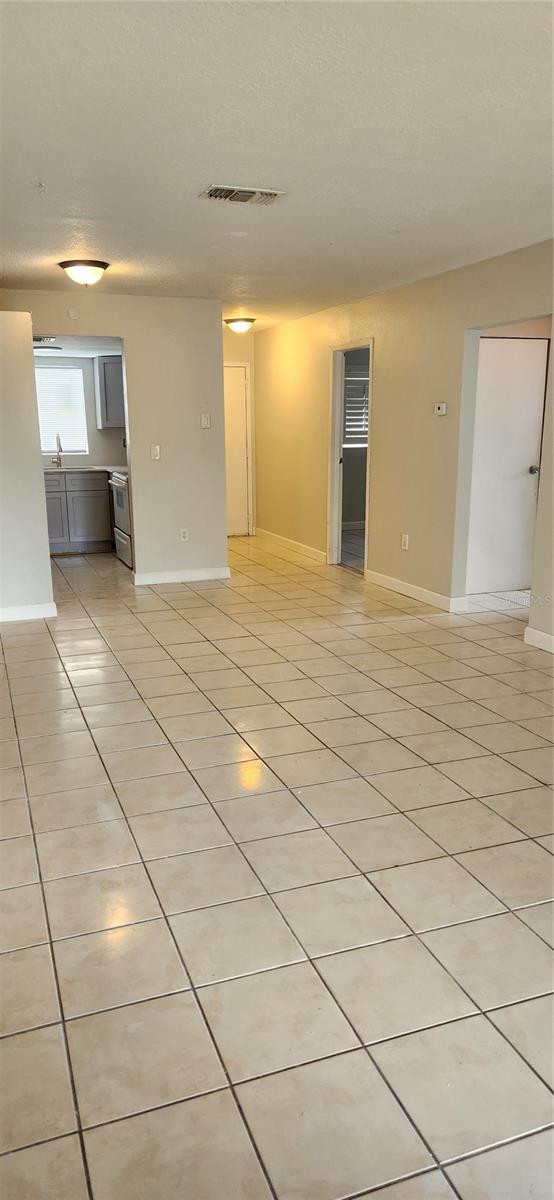 WEST PORT SUB - Residential Lease