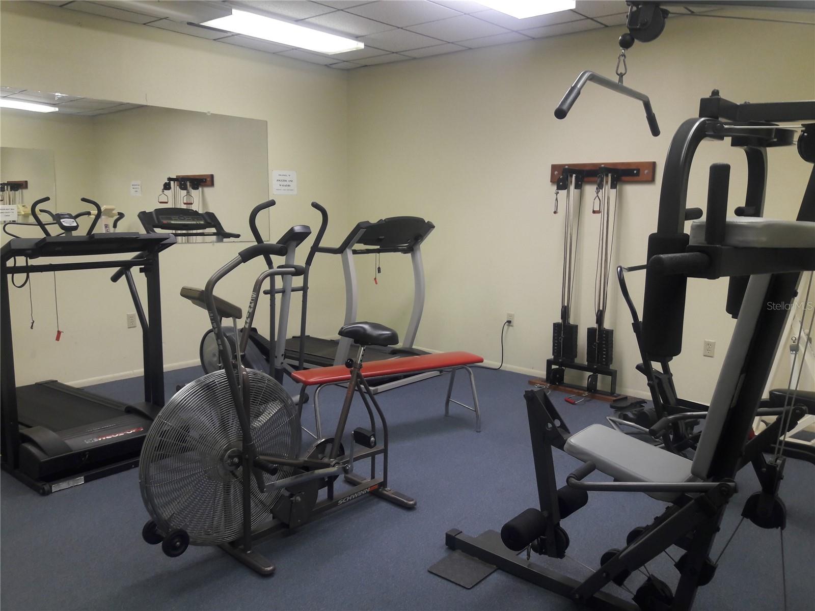 VILLAGE PLAZA SEC 3 - Residential Lease