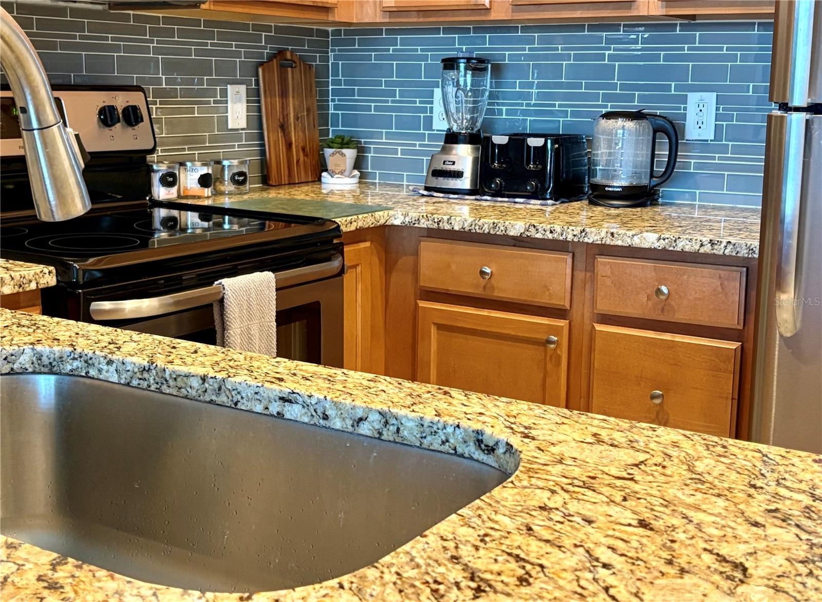 PALMA SOLA TRACE - Residential