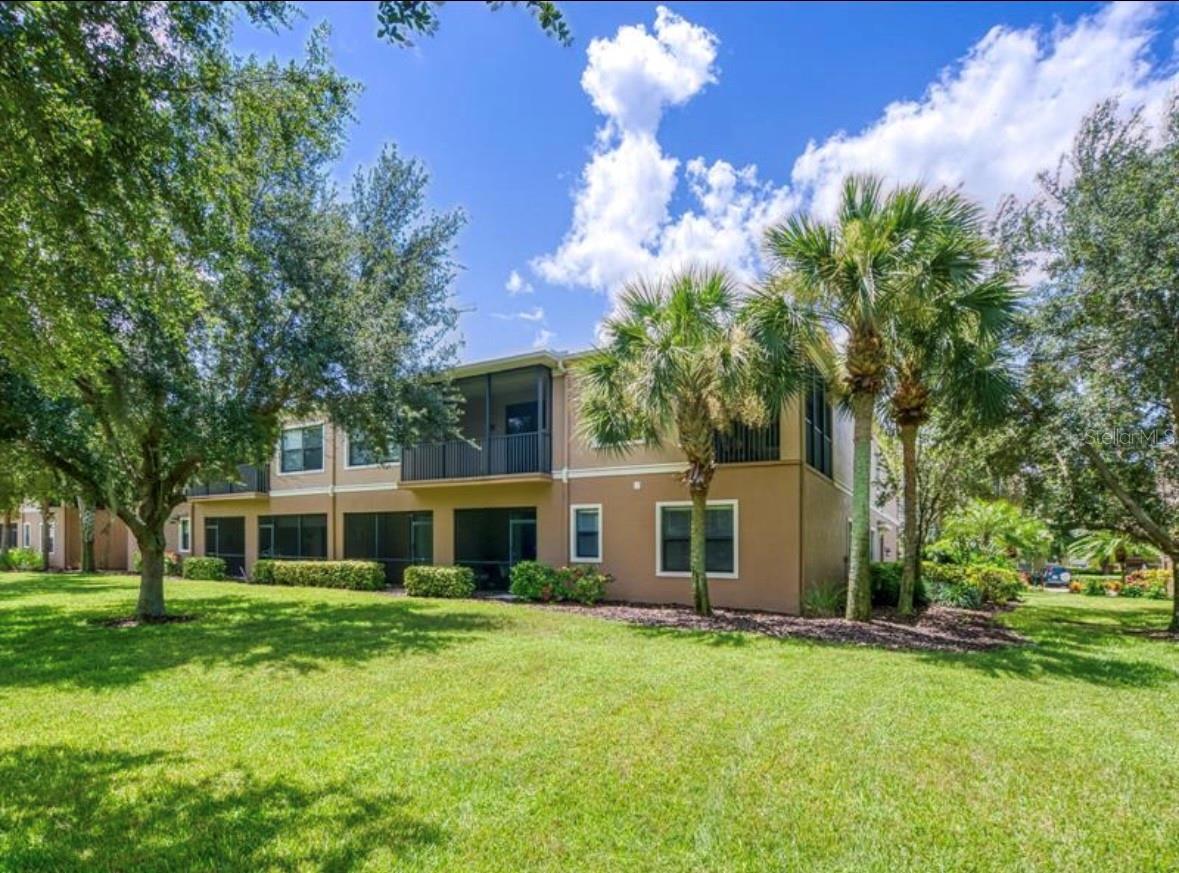 PALMA SOLA TRACE - Residential