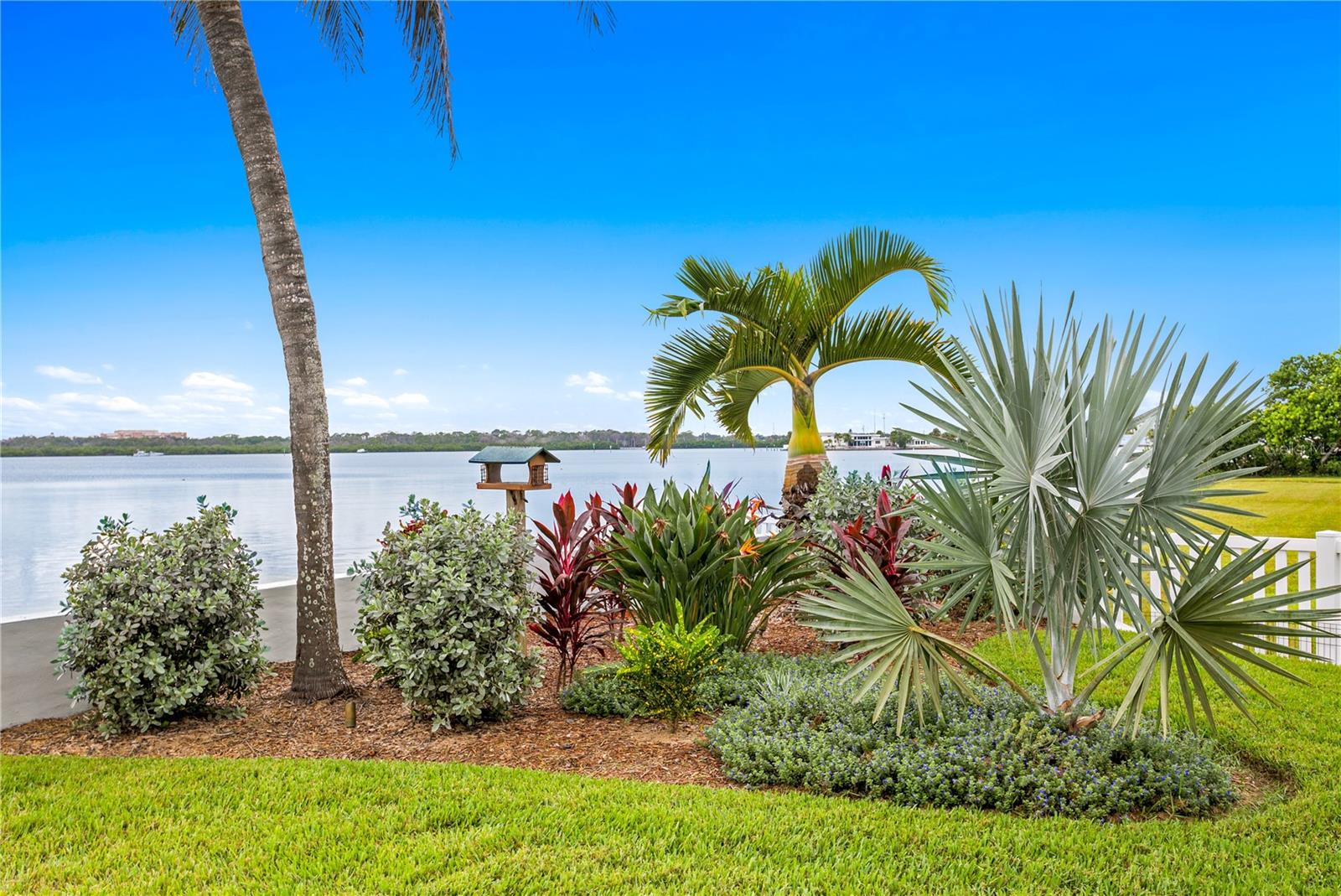 COLONIAL LANE JUNGLE ADD PT REP - Residential