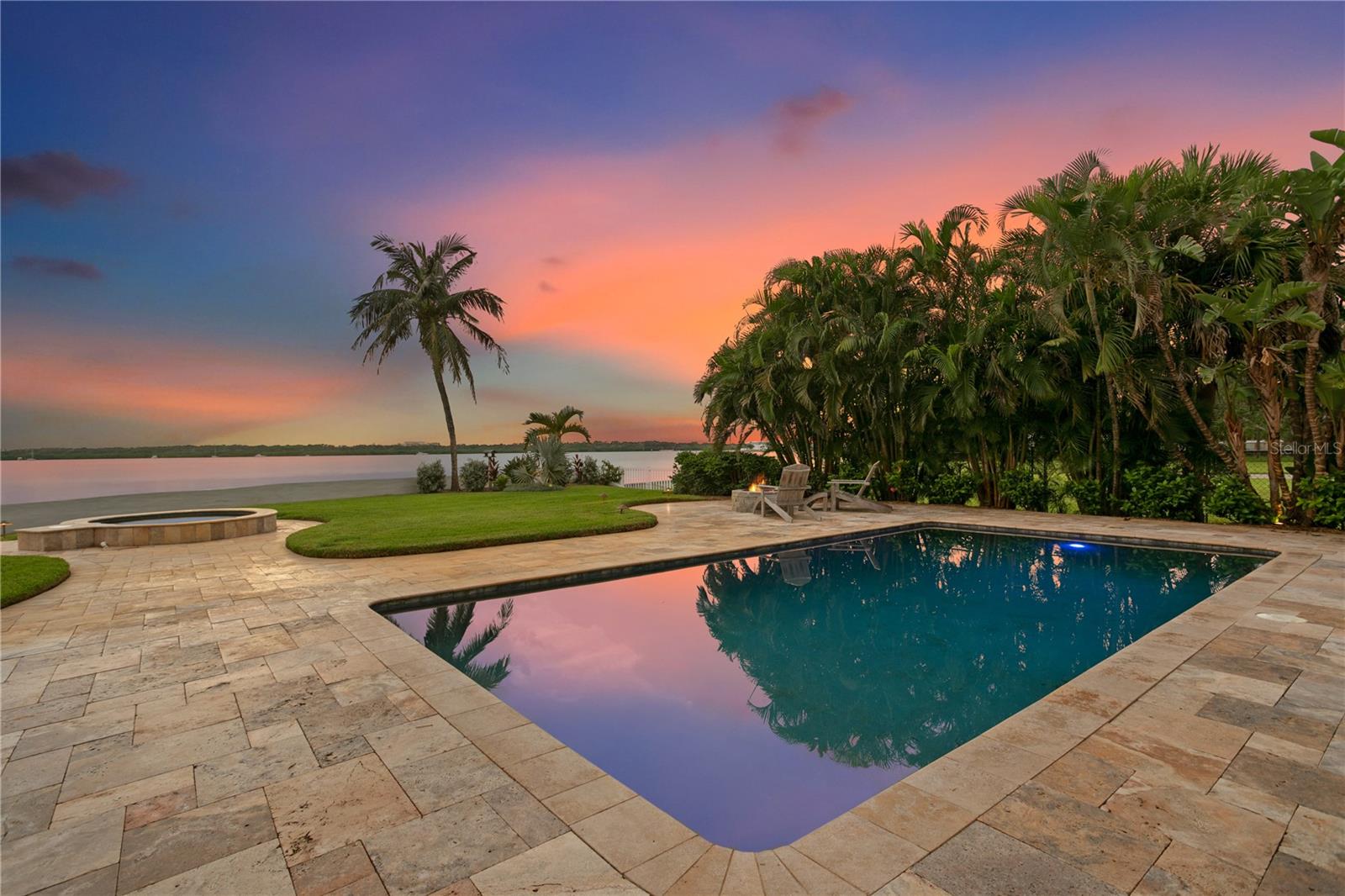 COLONIAL LANE JUNGLE ADD PT REP - Residential