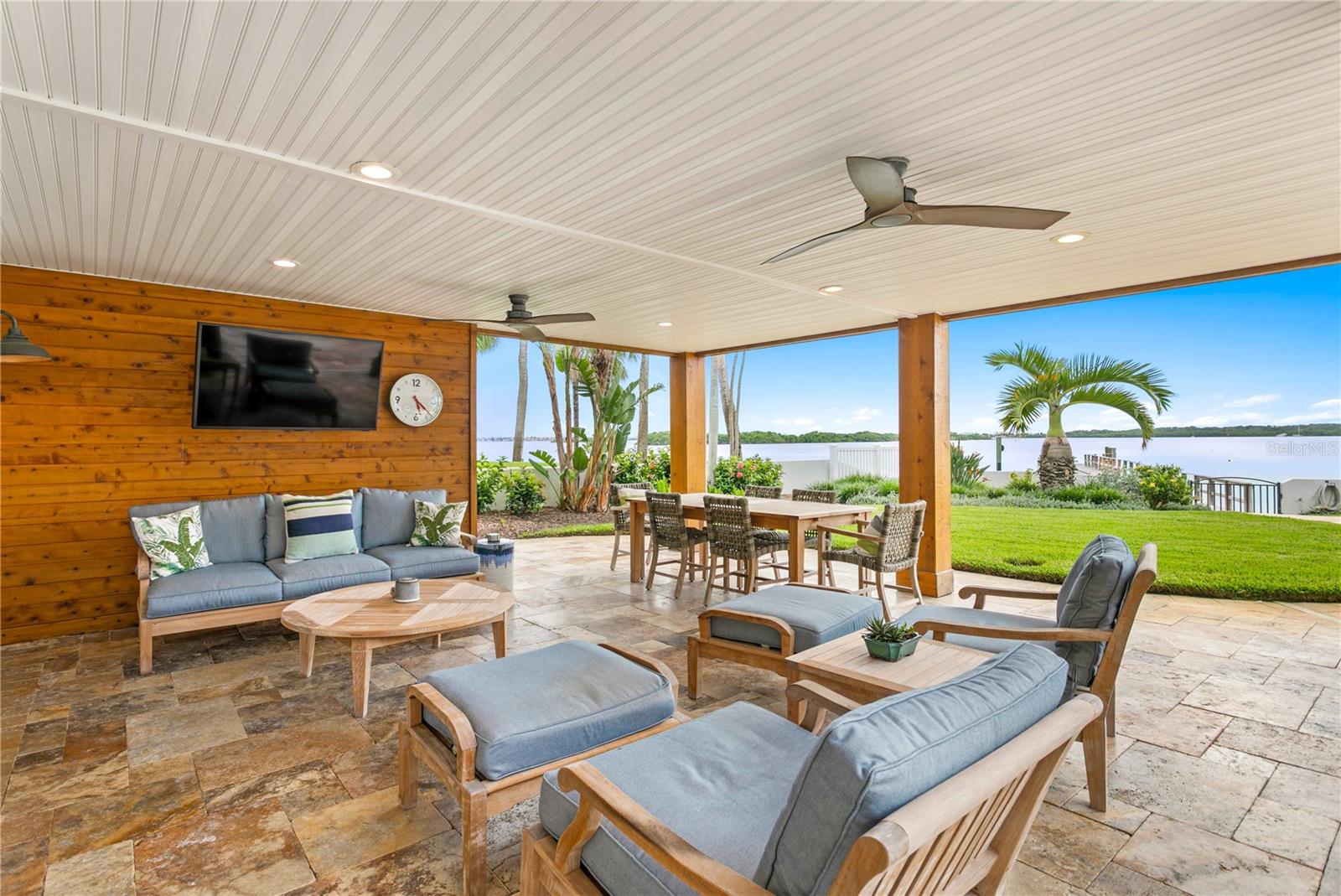 COLONIAL LANE JUNGLE ADD PT REP - Residential