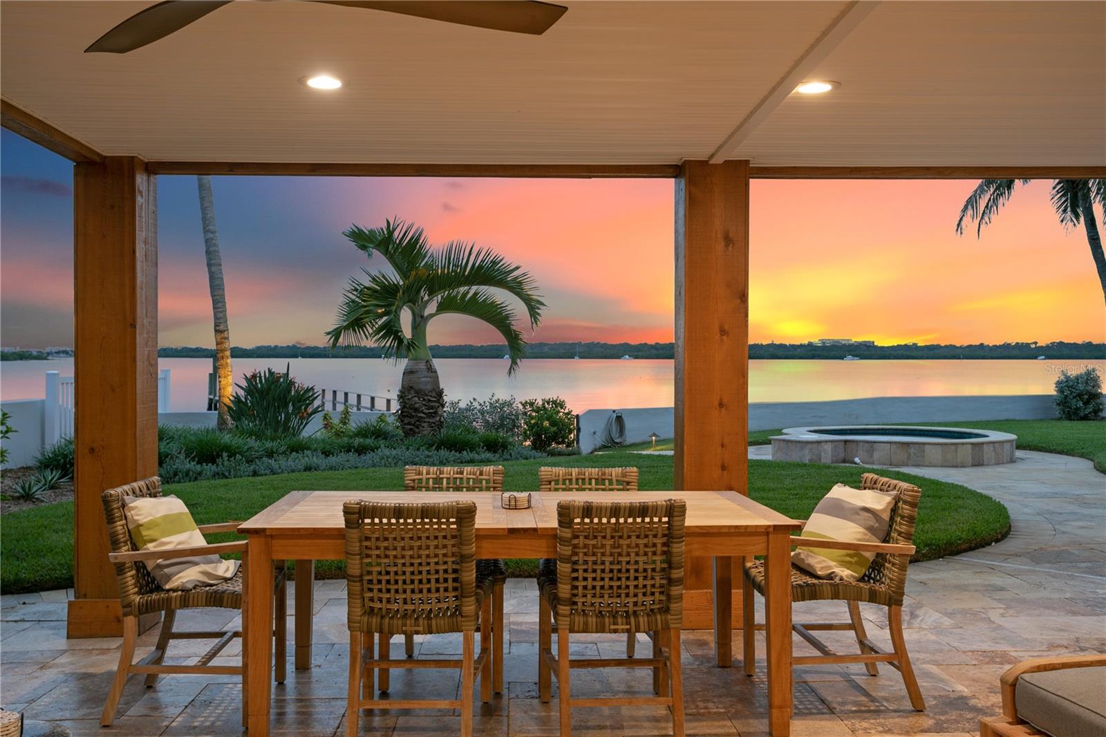 COLONIAL LANE JUNGLE ADD PT REP - Residential