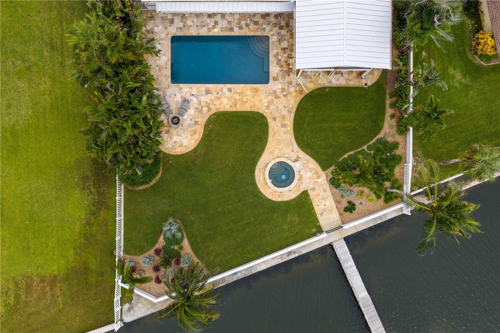 COLONIAL LANE JUNGLE ADD PT REP - Residential