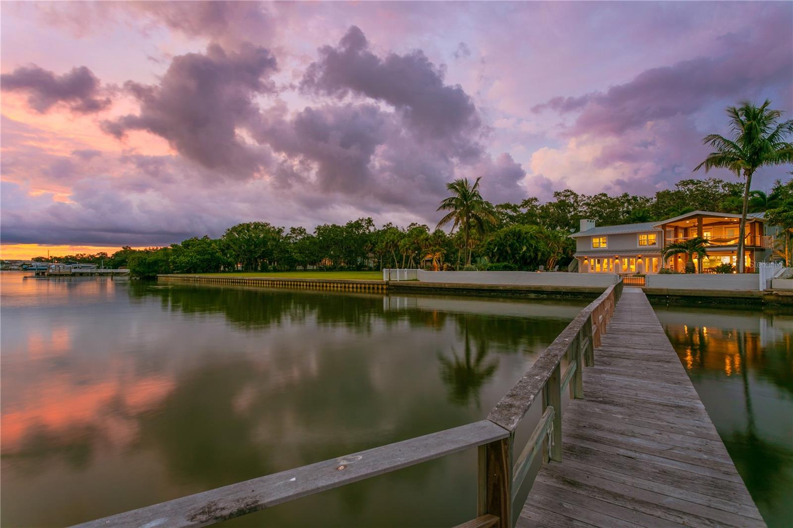 COLONIAL LANE JUNGLE ADD PT REP - Residential