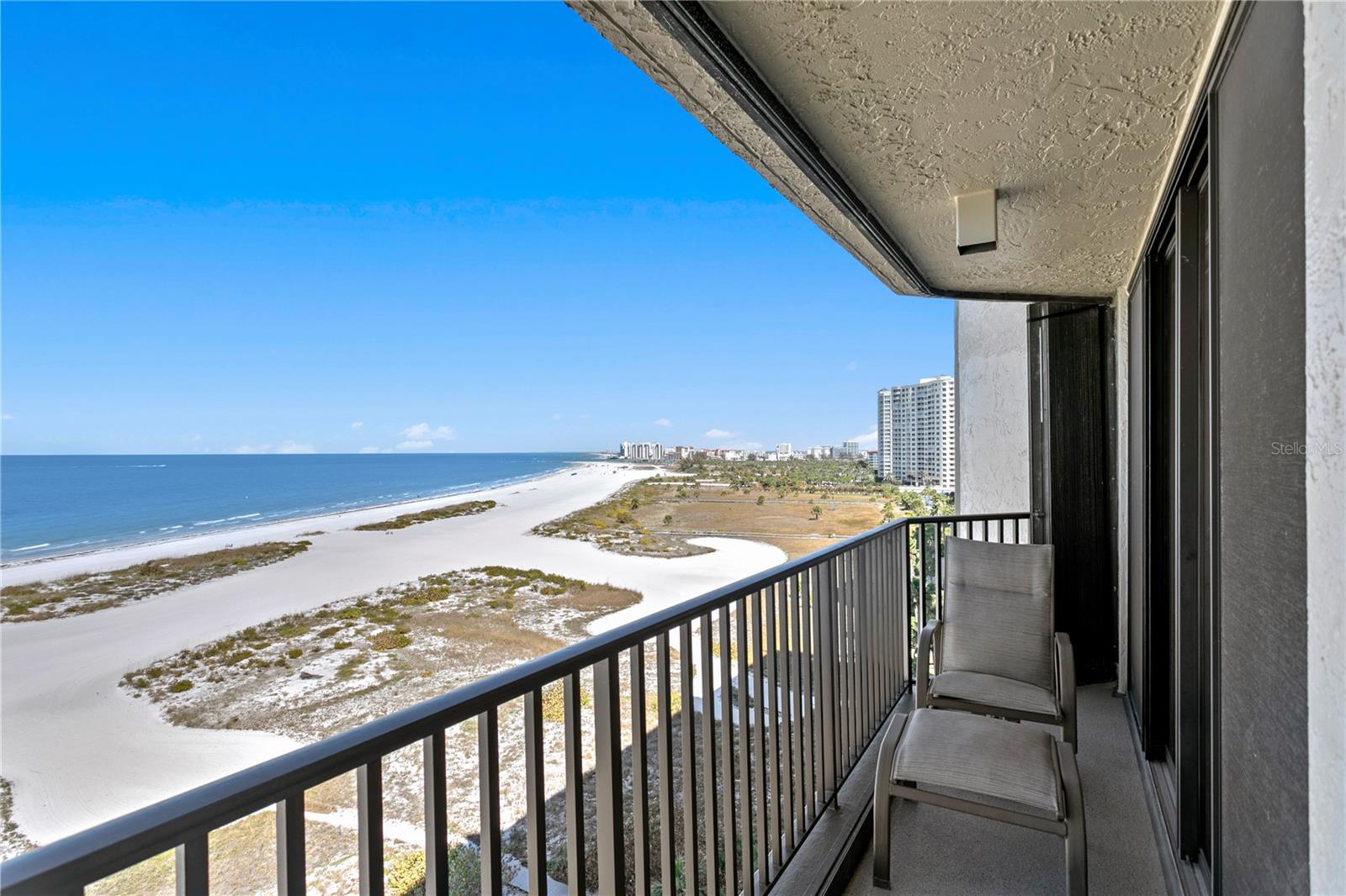 LIGHTHOUSE TOWERS CONDO - Residential